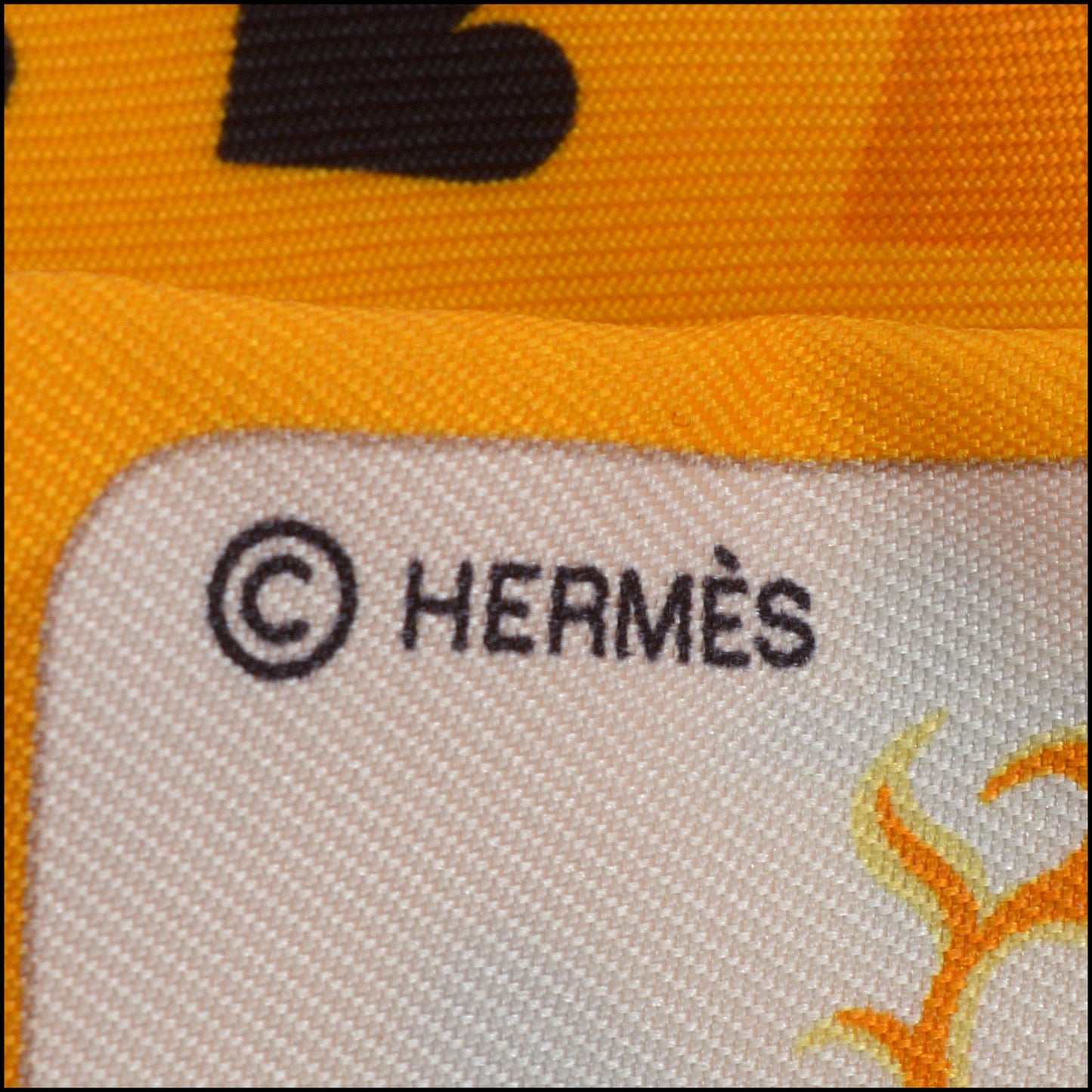 RDC14887 HERMES Jaune/Black/White "Jeu de Cartes" Silk Twilly Small Scarf