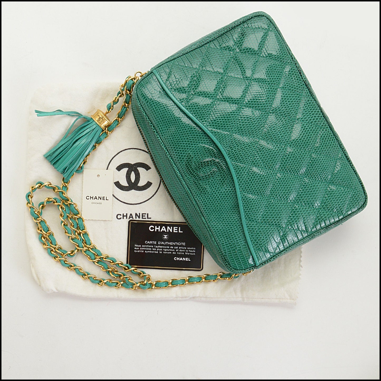 RDC14690 CHANEL Vintage '86-'88 Green Lizard Chain Strap Camera Bag