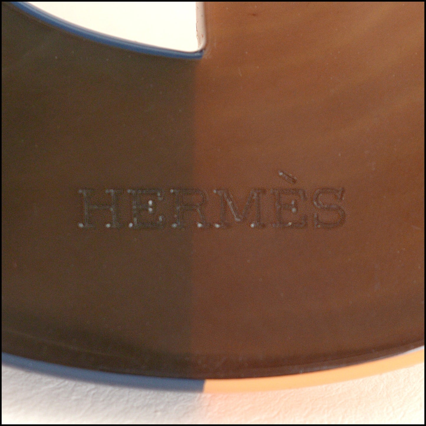 RDC15528 HERMES Horn and Lacquer Isthme Cord Necklace