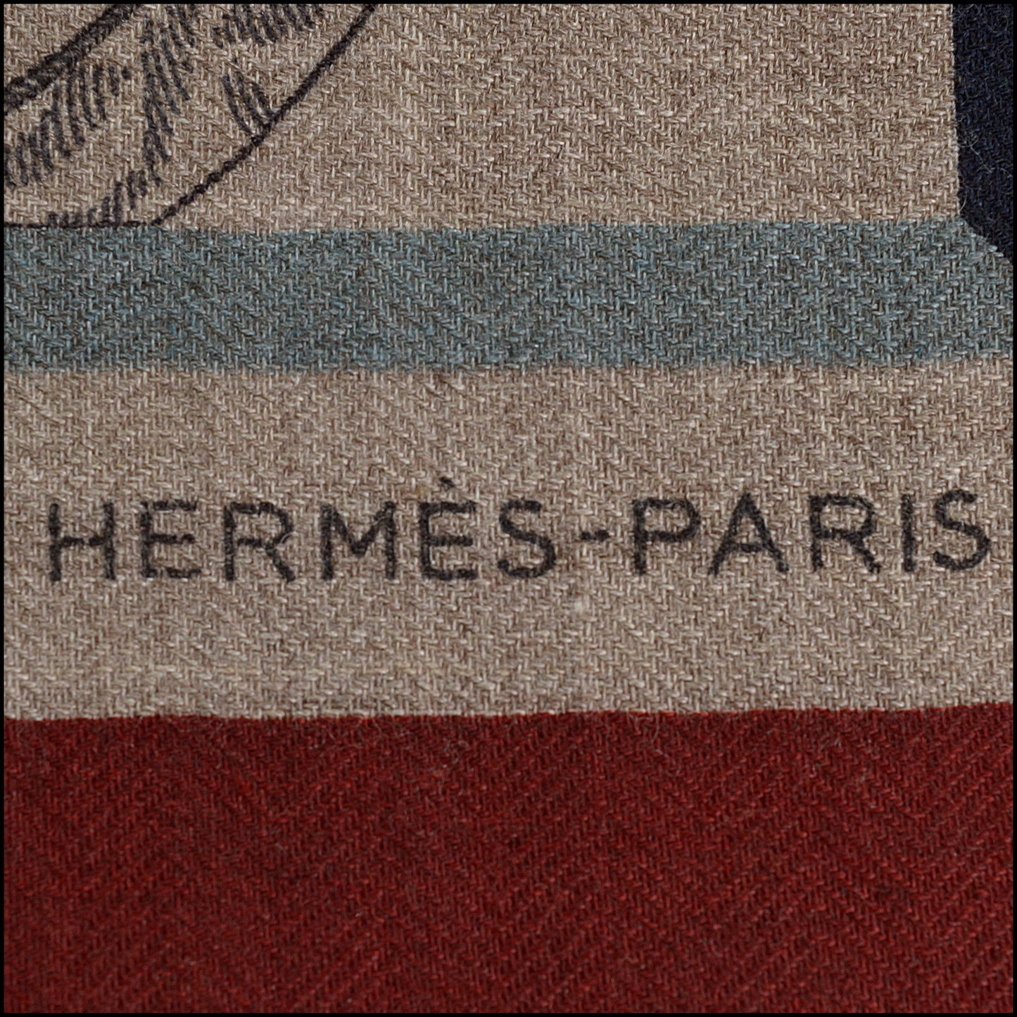 RDC15532 HERMES Rouge H/Grey "Entrelace" Silk/Cashmere Scarf 100