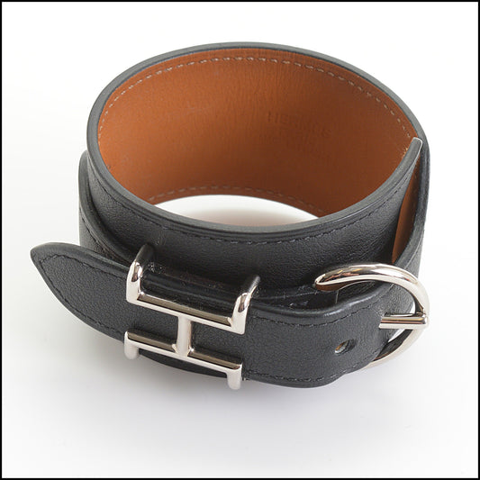 RDC14845 HERMES H Trench Leather Bracelet Black Cuff