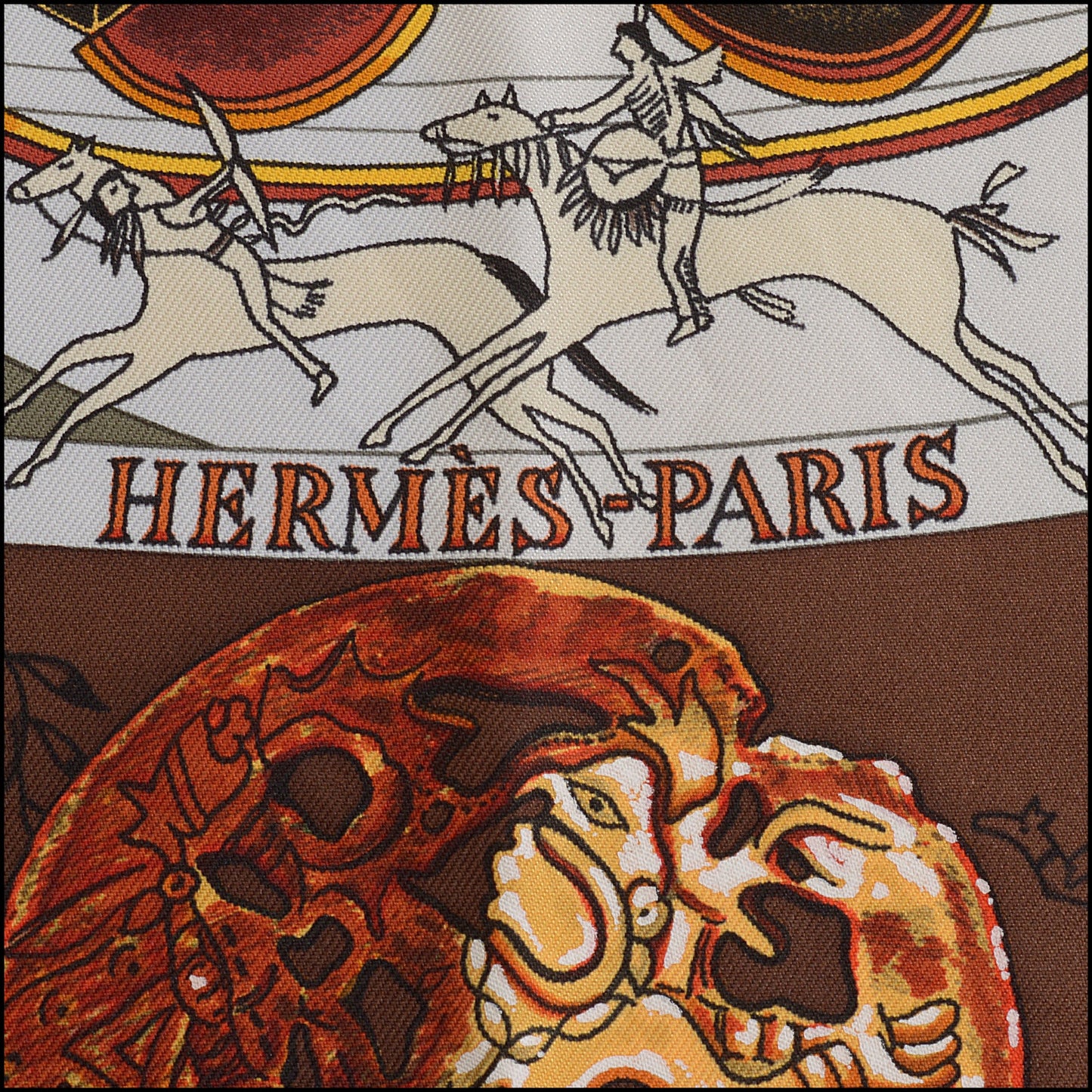 RDC14717 HERMES Kermit Oliver Brown Mythologies Des Hommes Scarf