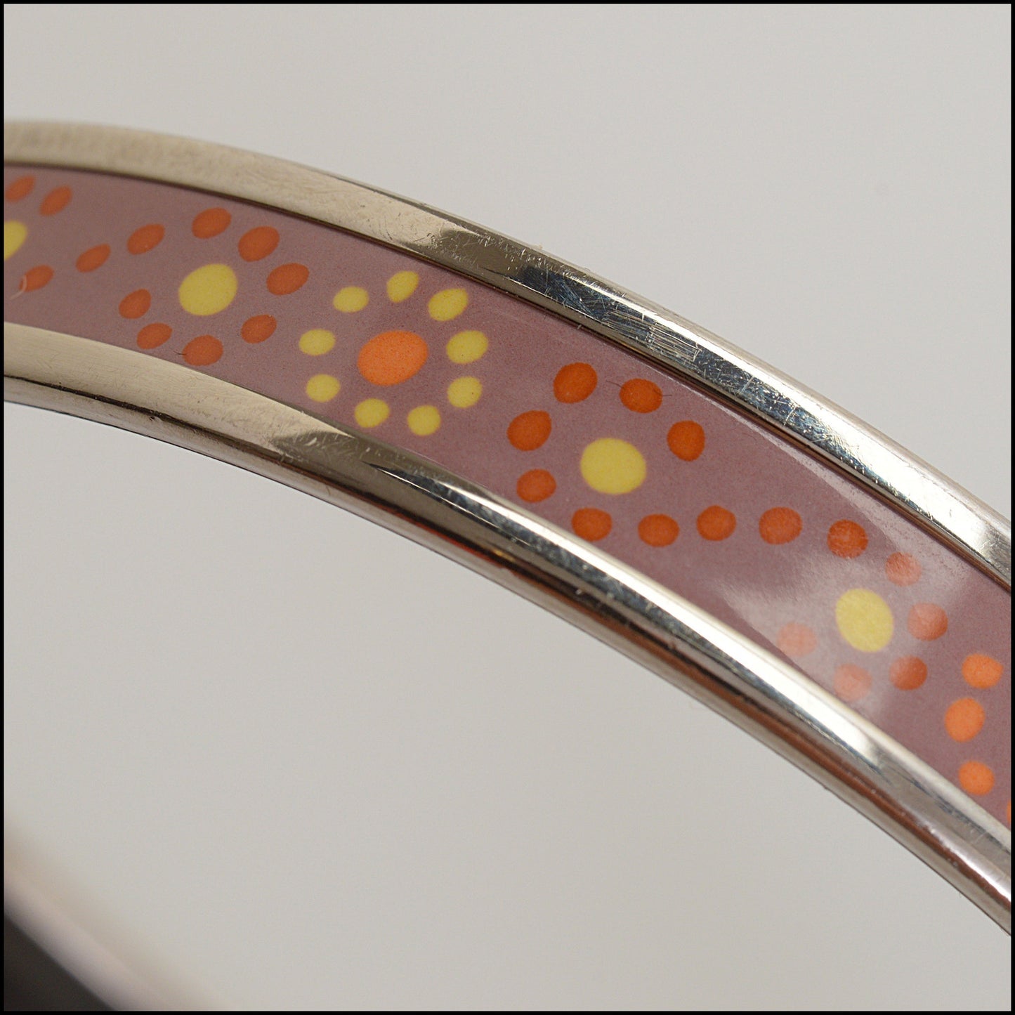 RDC14699 HERMES Mauve Palladium Narrow Printed Enamel Bangle Size XS