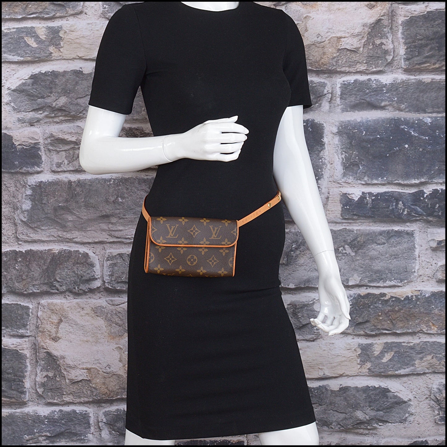 RDC15443 LOUIS VUITTON '00 Brown Monogram Pochette Florentine Belt Bag