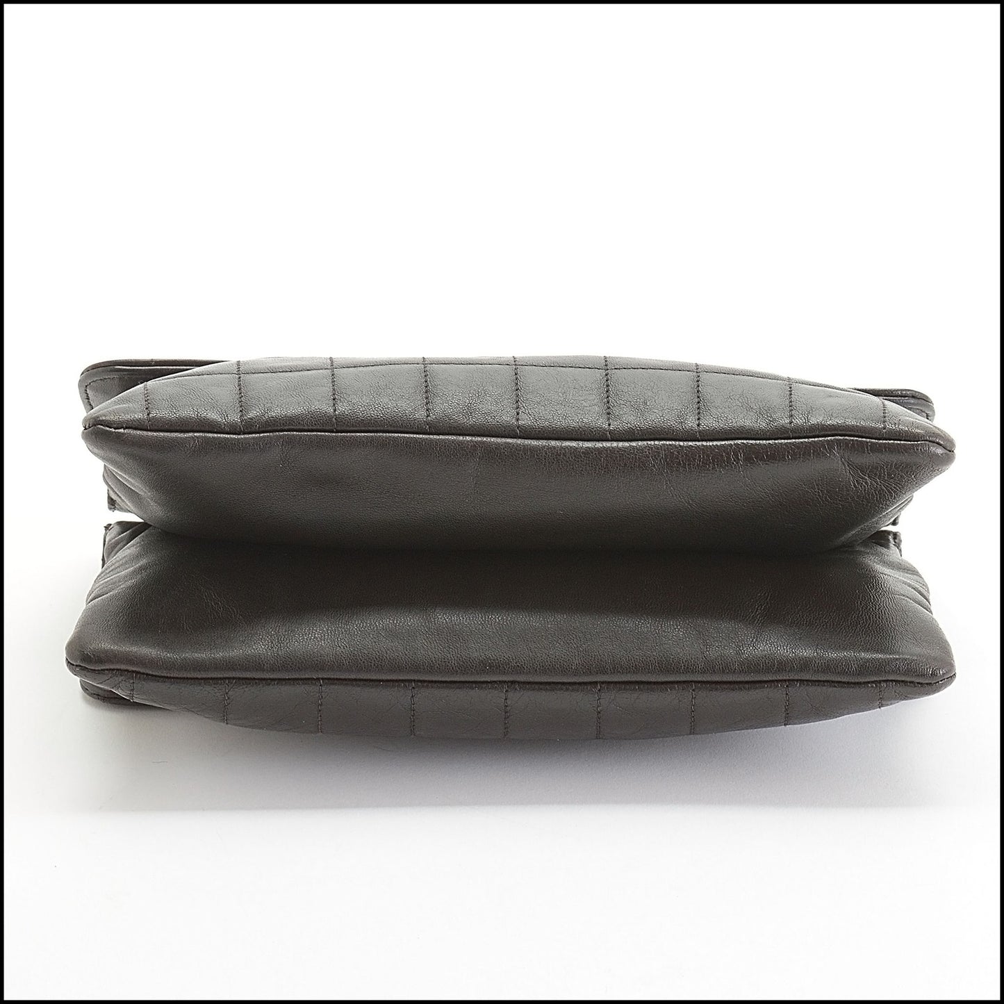 RDC14063 Authentic CHANEL Vintage 2000 Dark Brown Lambskin Mademoiselle Flap Bag