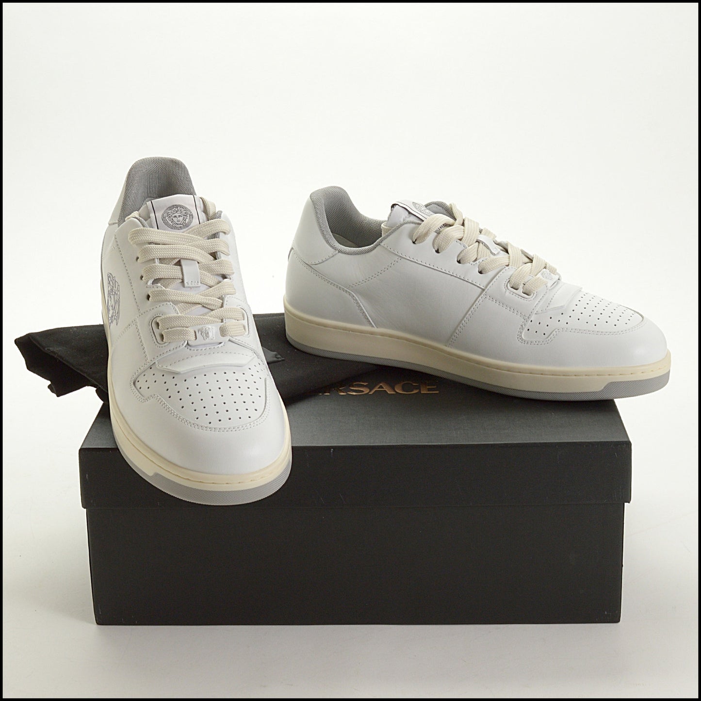 RDC15146 VERSACE Men's White Leather Medusa Sneaker Size 42 / 9