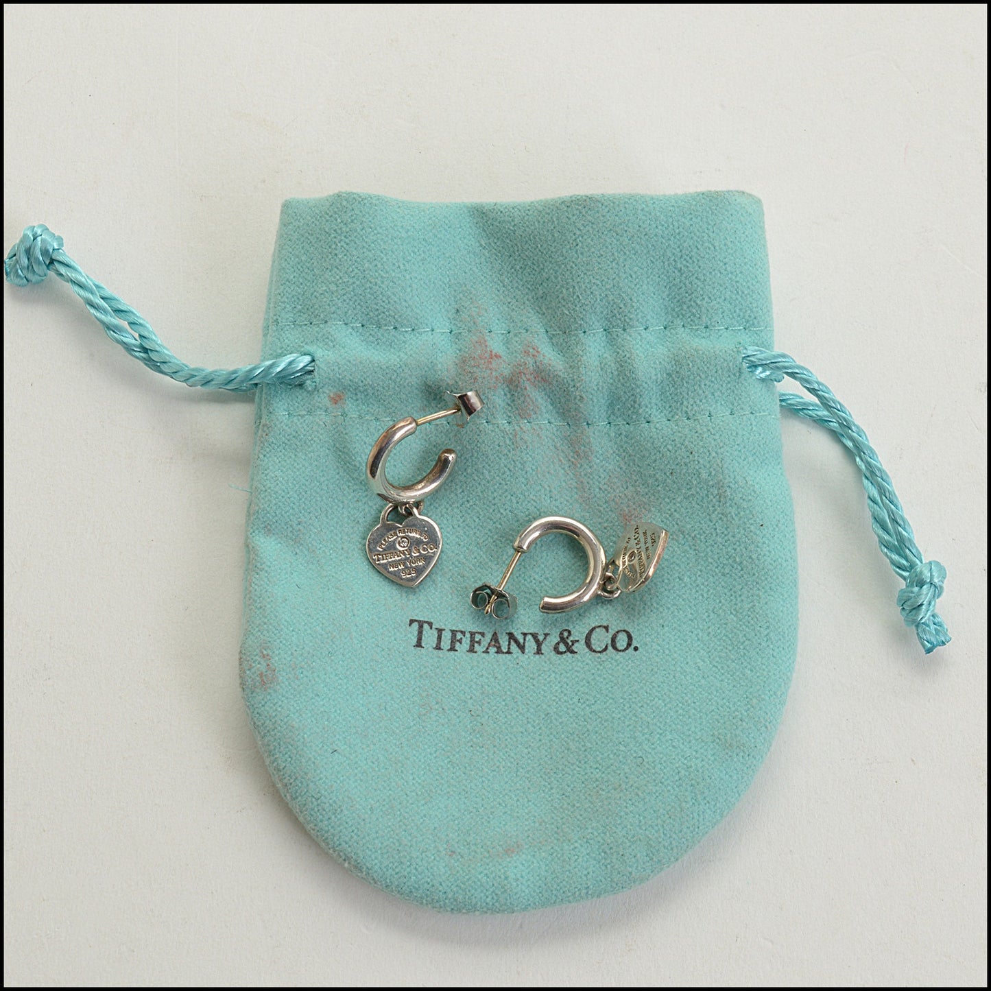 RDC15007 TIFFANY & CO. Sterling Silver Mini Heart Diamond "Return to Tiffany" Hoop Earrings