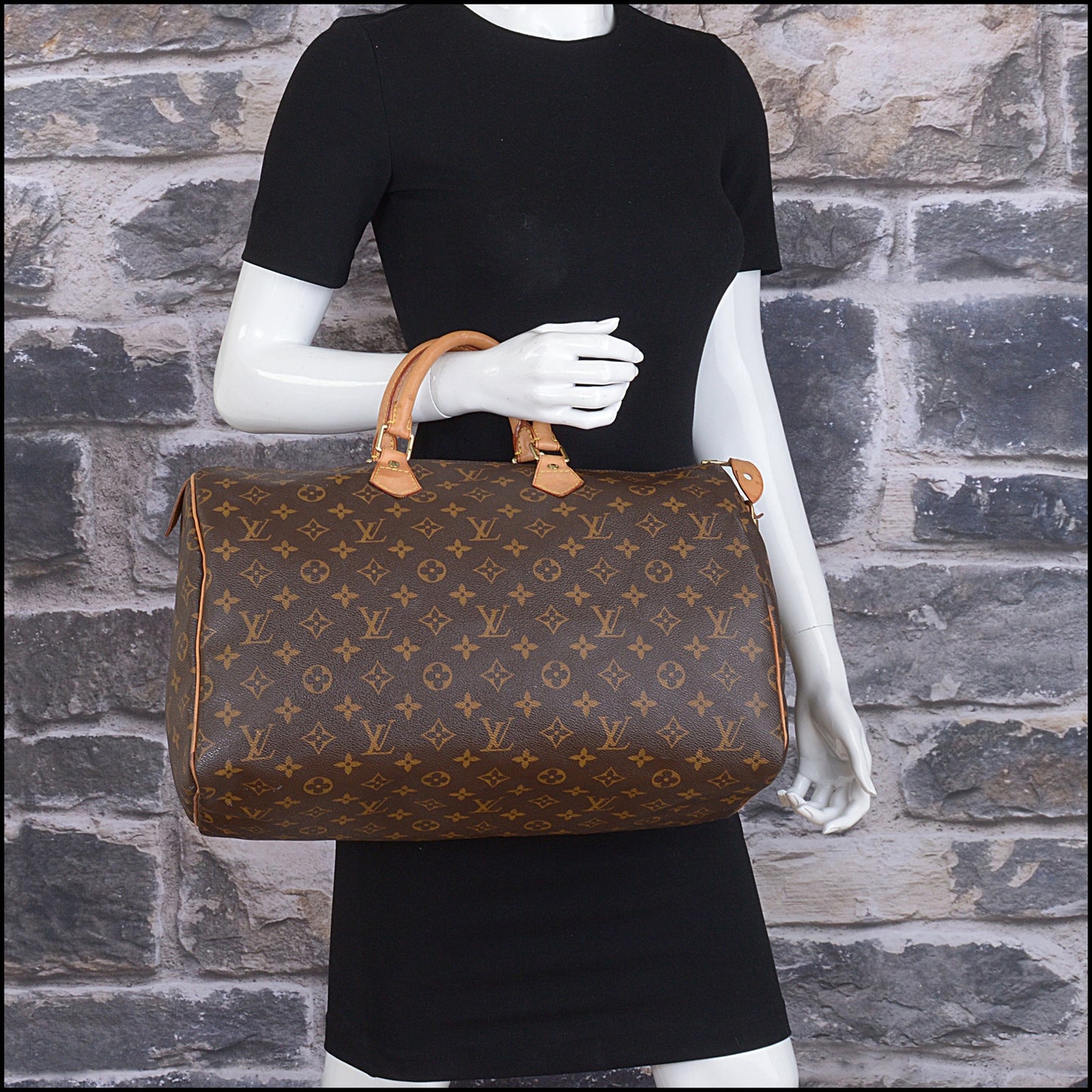 RDC15394 LOUIS VUITTON '10 Brown LV Monogram Canvas Speedy 40