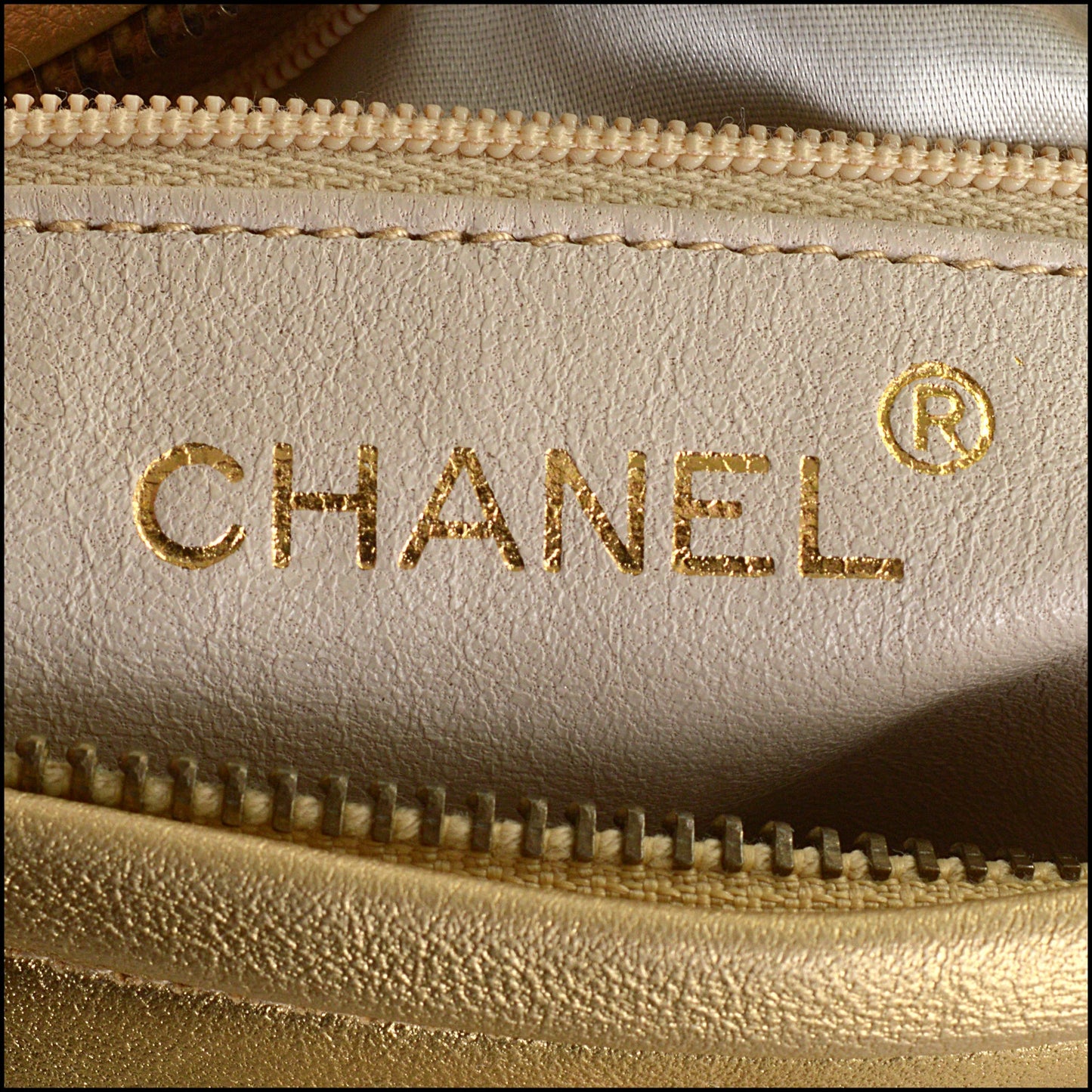 RDC14625 CHANEL Vintage '89-'91 Gold Lambskin Diamond CC Quilted Small Camera Bag