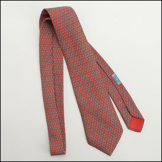 RDC13788 Authentic HERMES Red Downward Triangles 7531 IA Silk Tie