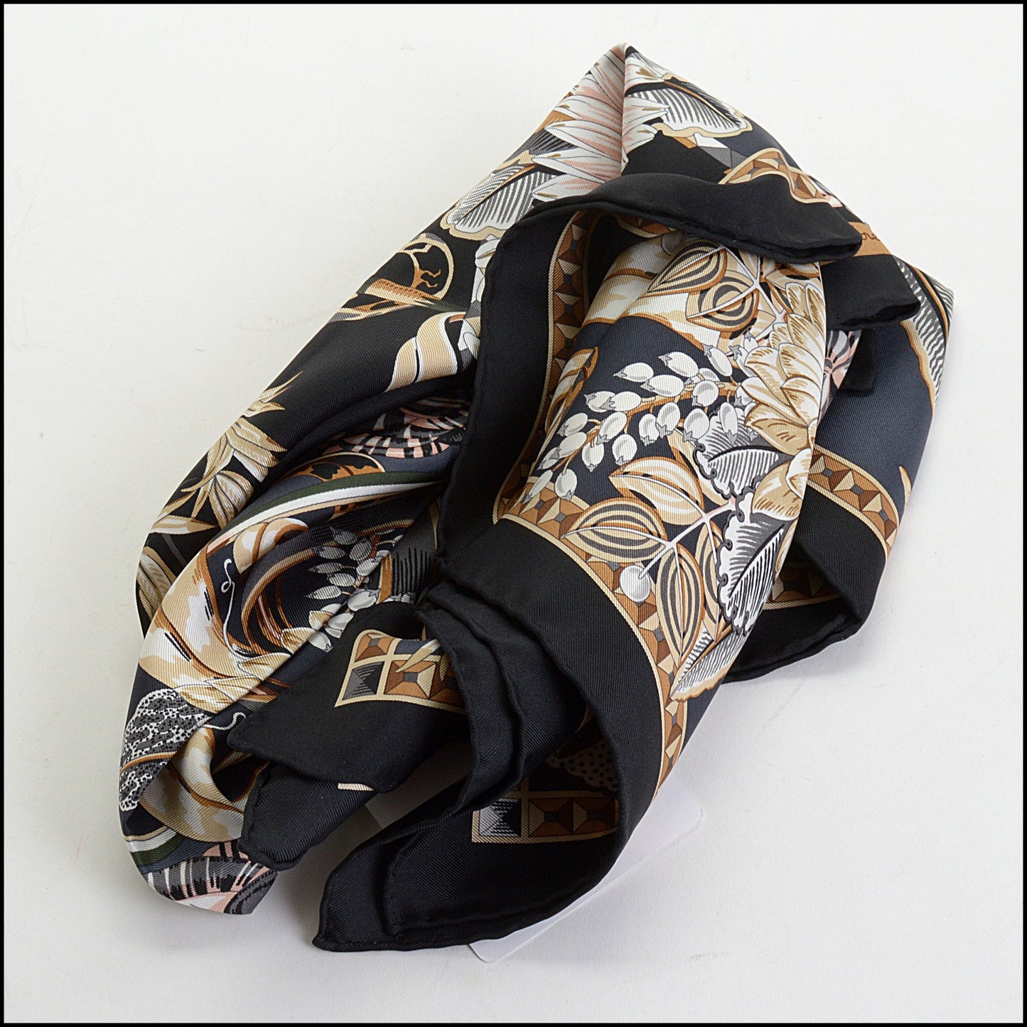 RDC14257 Authentic SALVATORE FERRAGAMO Black / Gold Flowers 90cm Silk Scarf