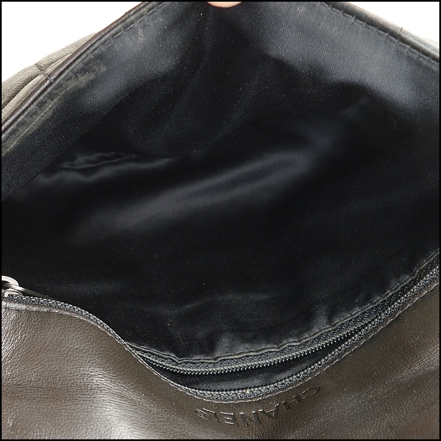 RDC14063 Authentic CHANEL Vintage 2000 Dark Brown Lambskin Mademoiselle Flap Bag