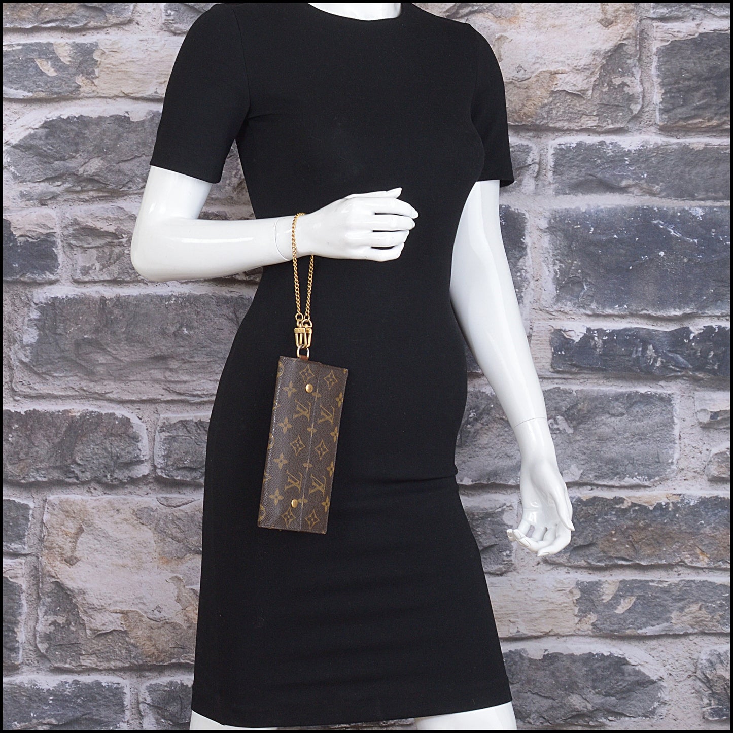 RDC15445 LOUIS VUITTON 80's Brown LV Monogram Portefeuille Accordion Clutch Wallet with Chain Strap