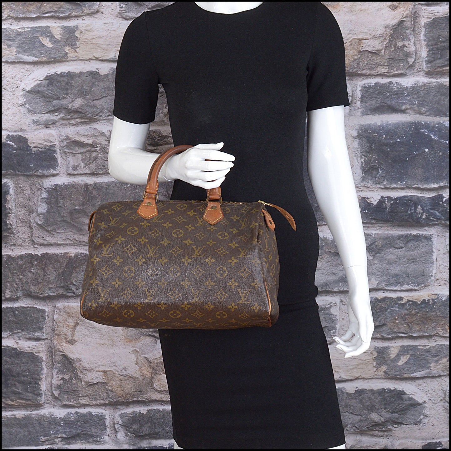 RDC15276 LOUIS VUITTON '82 Brown LV Monogram Canvas Speedy 30