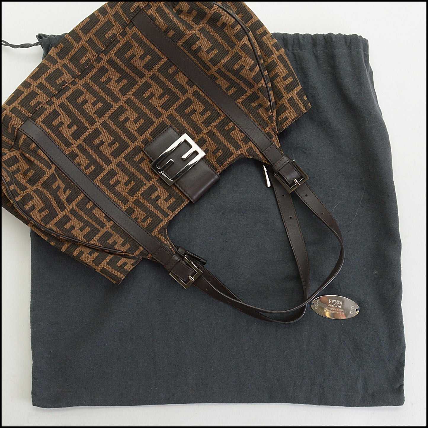 RDC14816 FENDI Brown Zucca Canvas Borsa Sporty Hobo Shoulder Bag