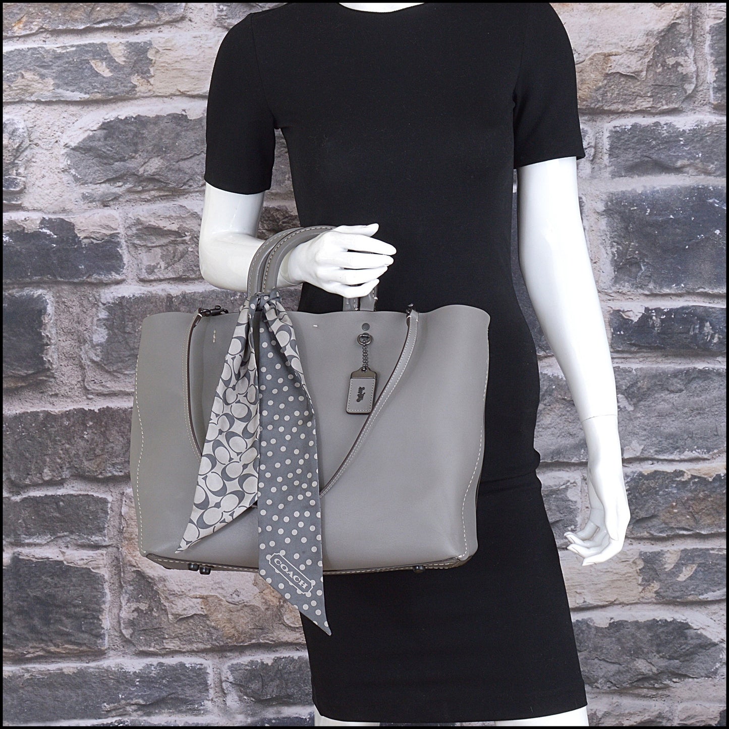 RDC15277 COACH Grey Glovetanned Leather Rogue Tote Bag