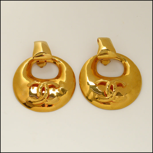 RDC14836 CHANEL Gold Large CC Dangle Earrings