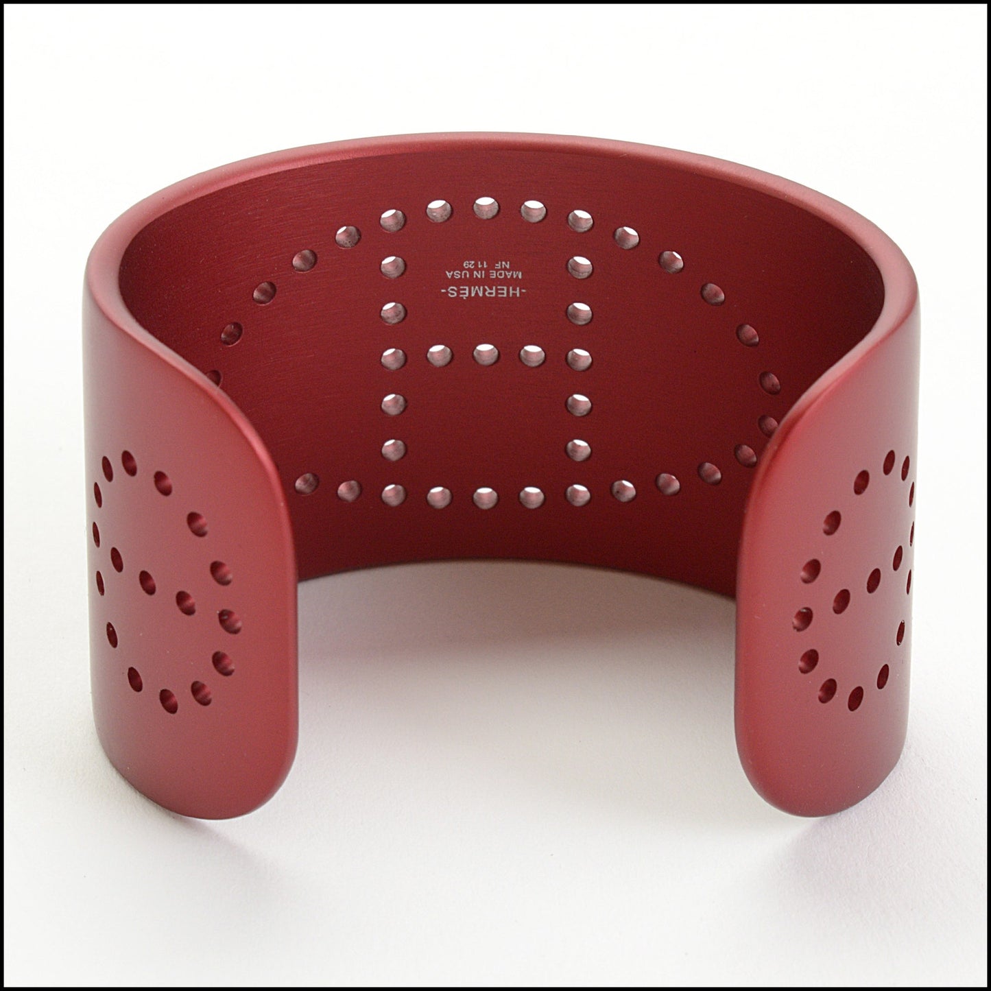 RDC14288 Authentic HERMES Red Aluminum Sunset Evelyne Cuff Bracelet