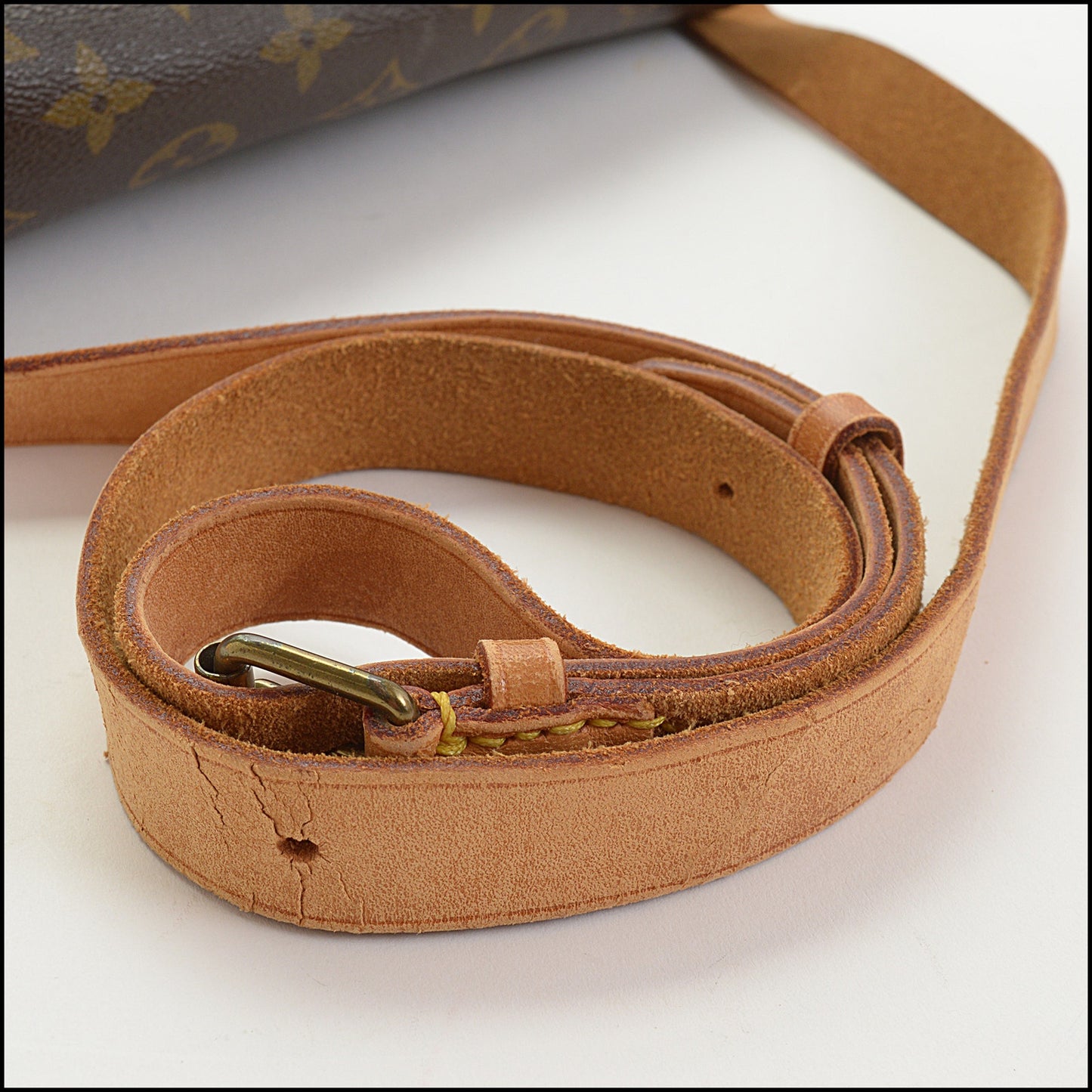 RDC14489 Louis Vuitton Monogram Cartouchiere GM Crossbody