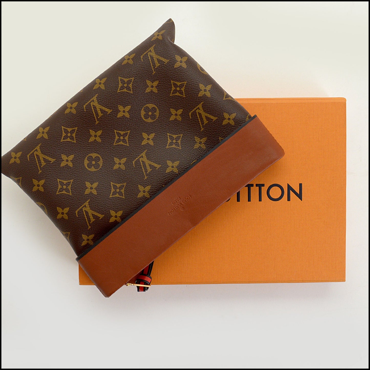 RDC14683 LOUIS VUITTON Caramel Monogram Canvas Tuilleries Pochette Bag