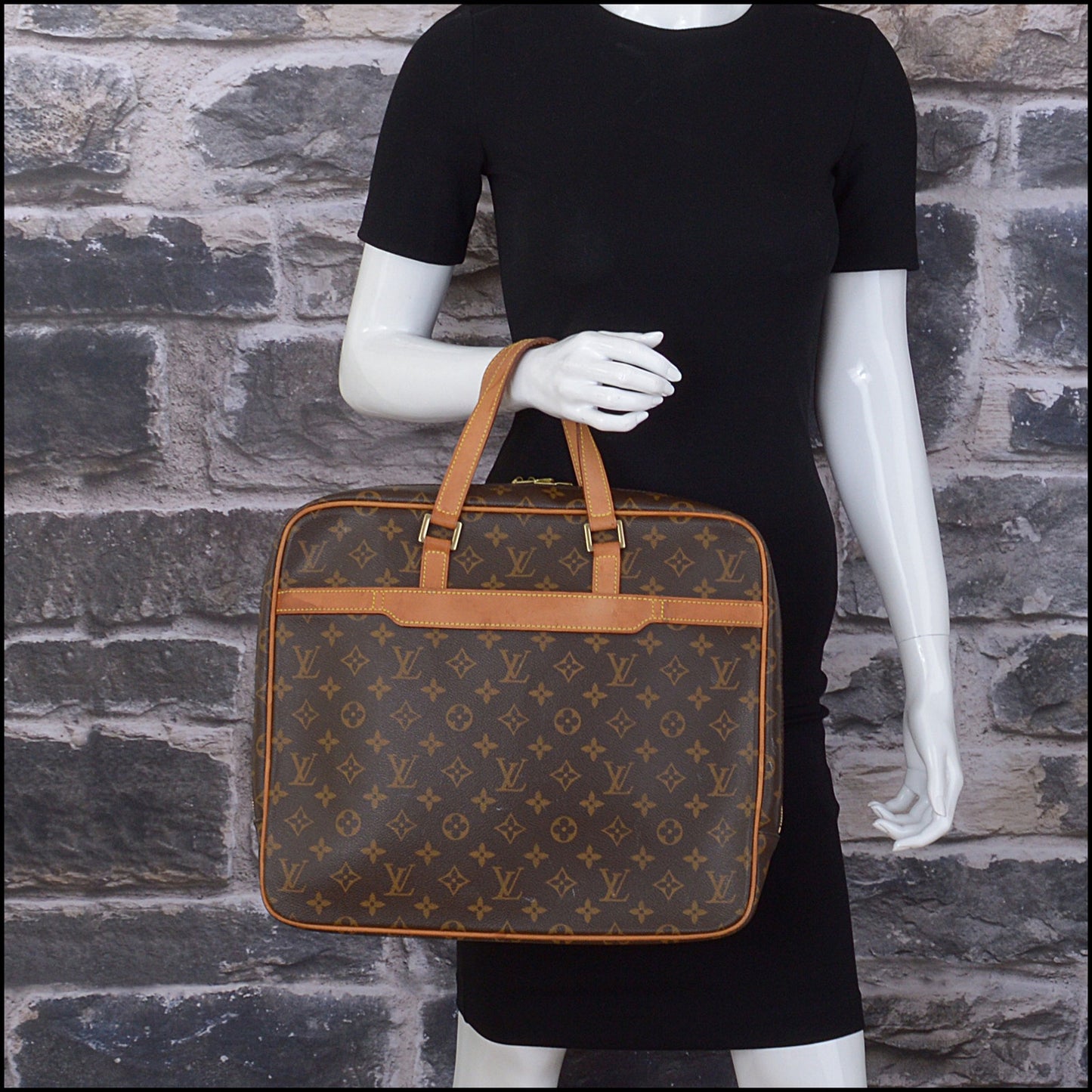 RDC13914 Authentic LOUIS VUITTON Vintage '03 Brown Pegase Briefcase Travel Bag