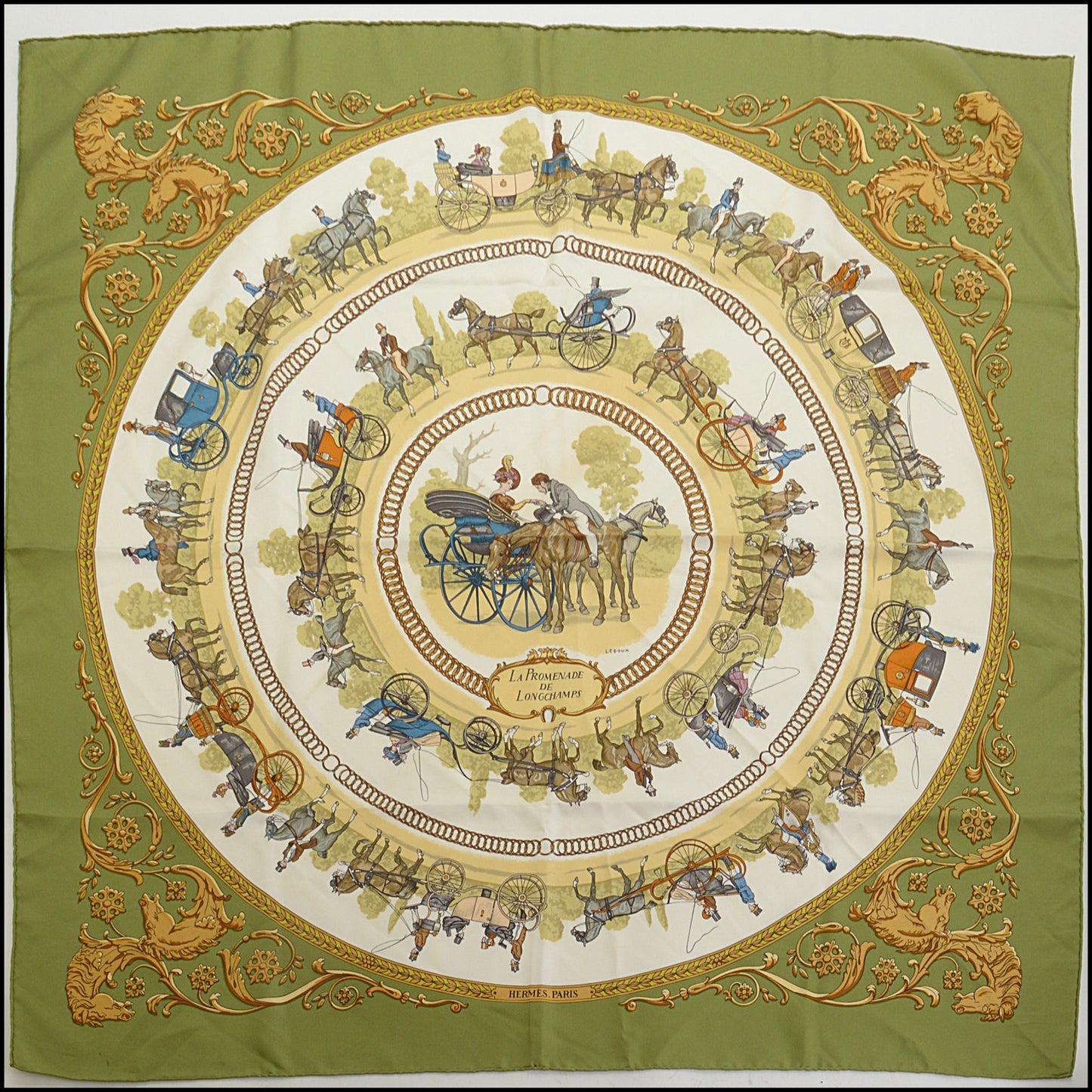 RDC14886 HERMES Green/White "La Promenade de Longchamps" 90cm Scarf