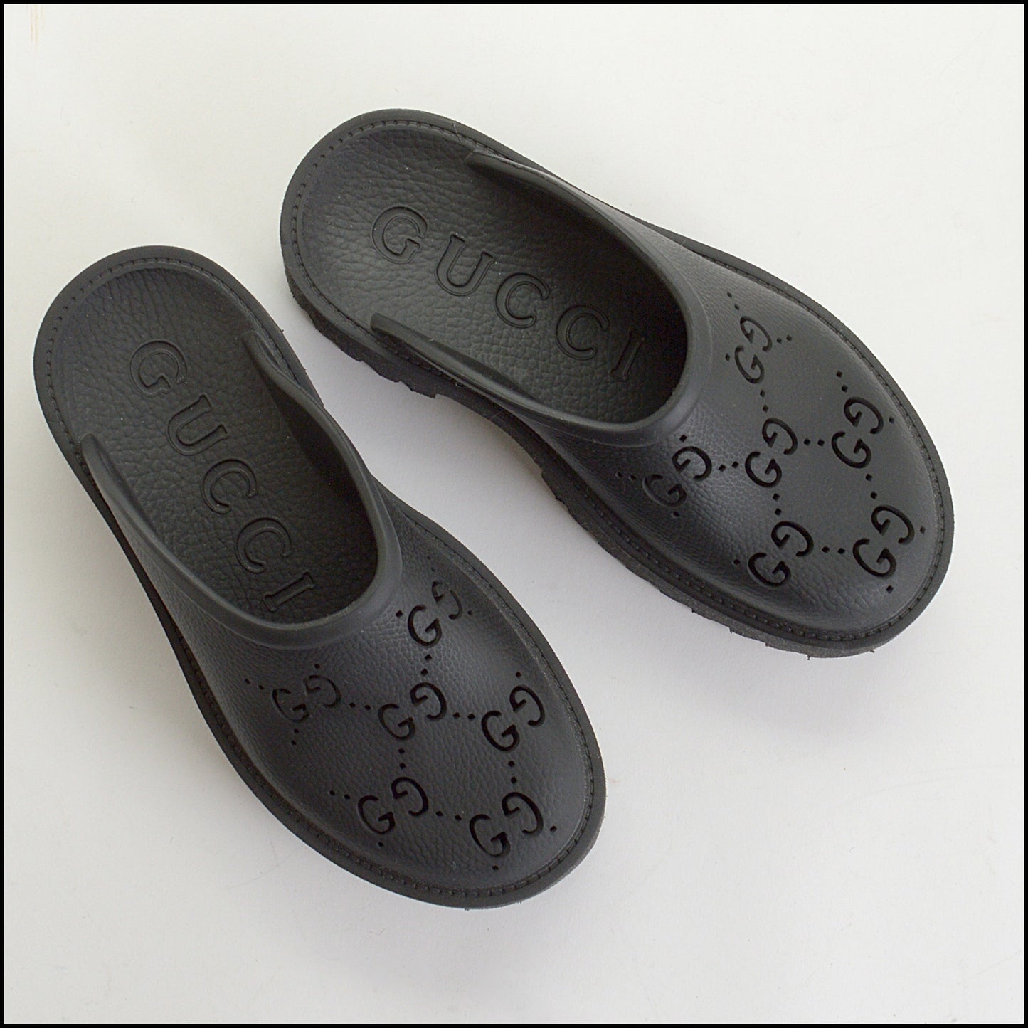 RDC14596 GUCCI Rubber GG Signature Mules Size 37