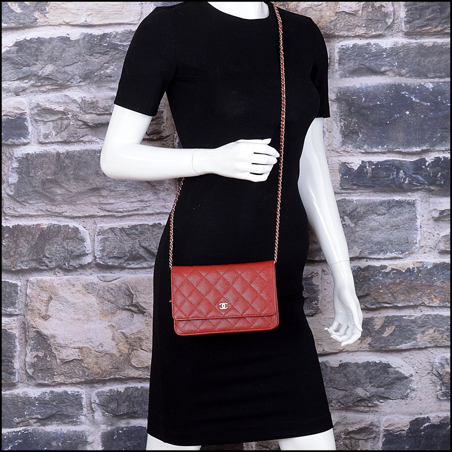 RDC14912 CHANEL '15-16 Red Caviar Leather Silver HW Classic Wallet on Chain