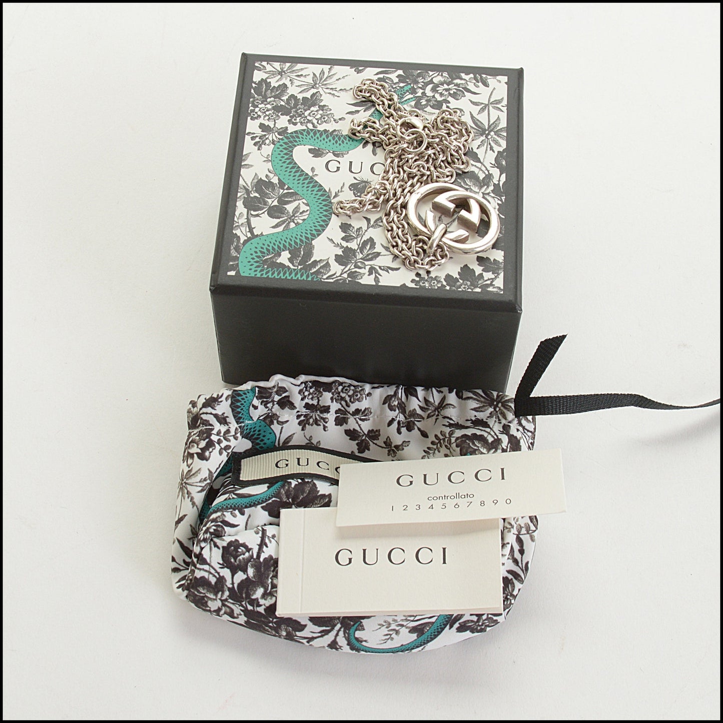 RDC14640 GUCCI Sterling Interlocking GG Pendant Necklace