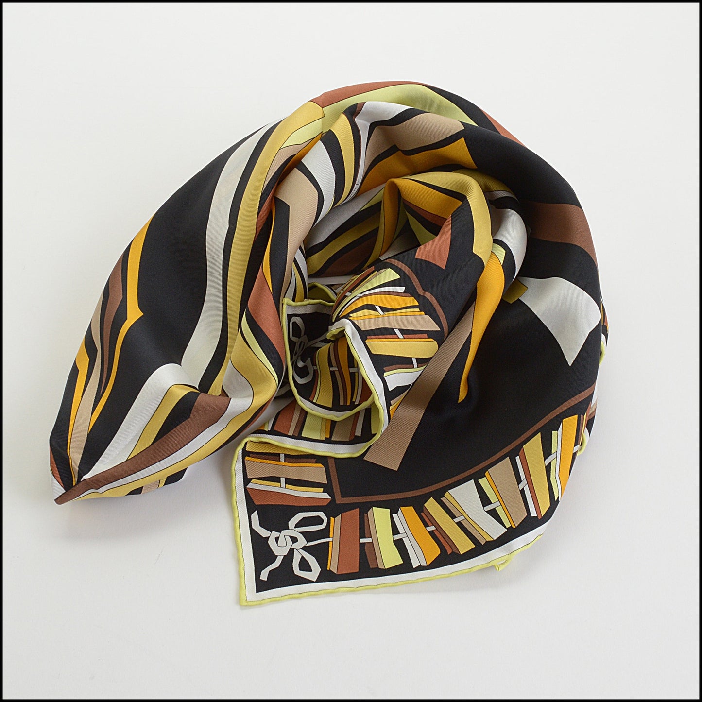 RDC14297 EMILIO PUCCI Black/Yellow/Brown Concentric Lines 90cm Square Silk Scarf