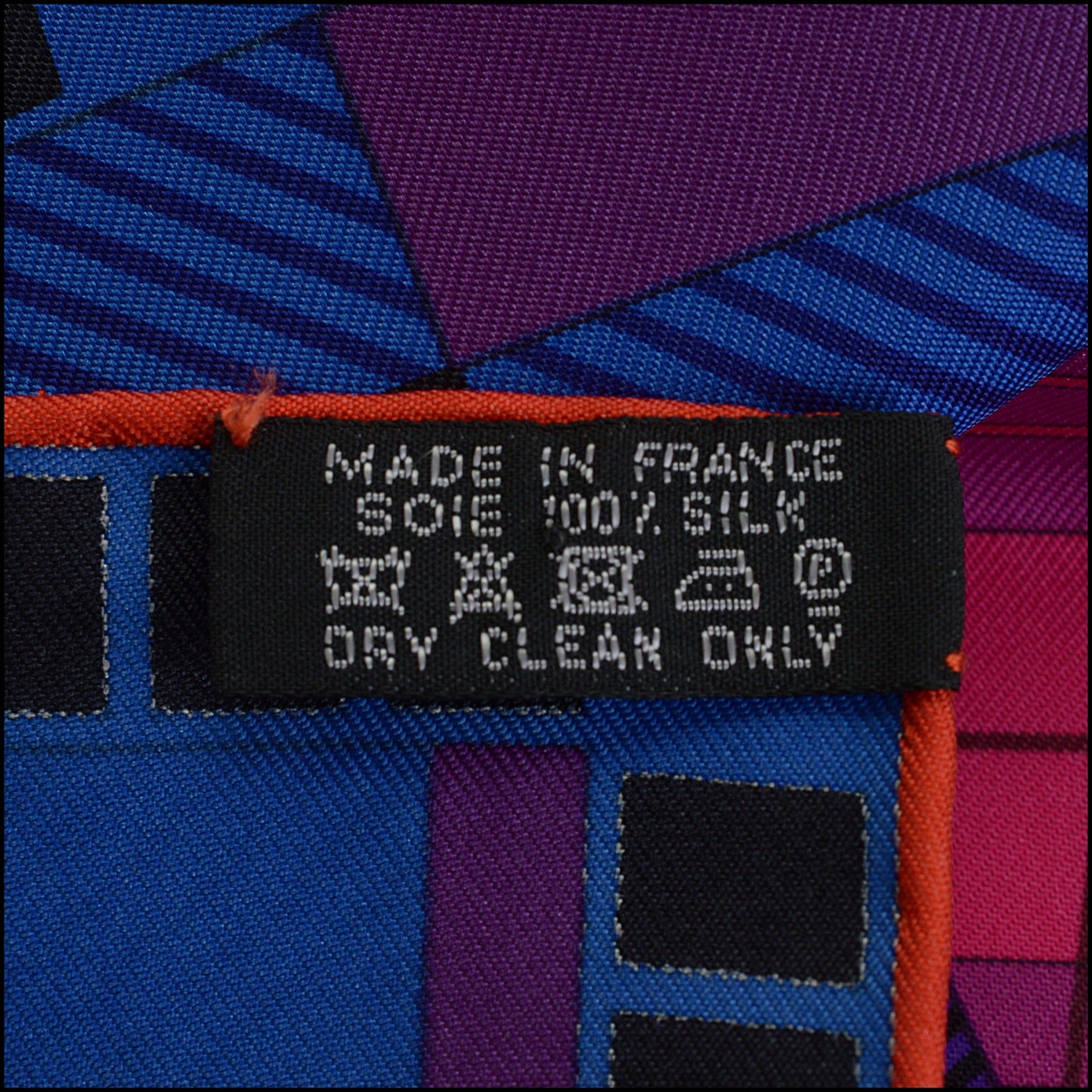 RDC14807 HERMES Blue/Pink Ex-Libris A Carreaux 90 Silk Scarf