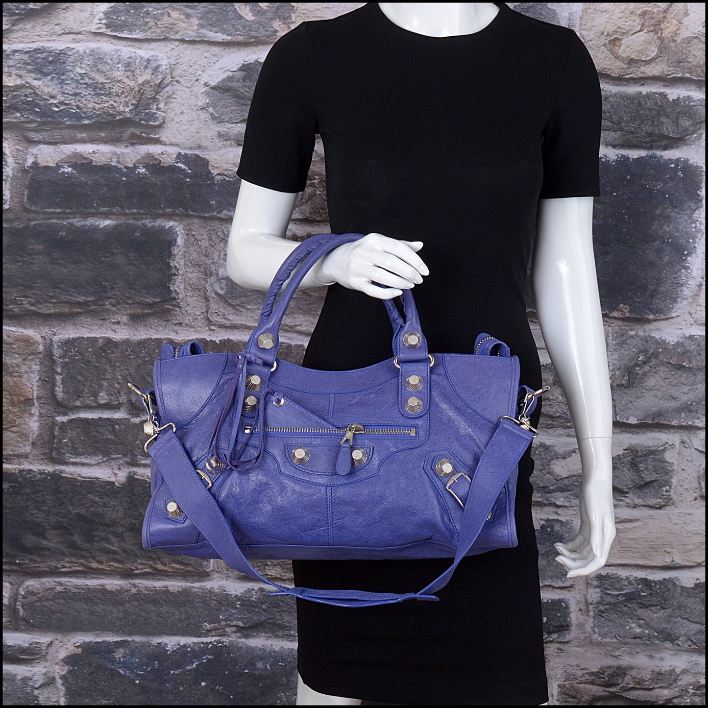 RDC15014 BALENCIAGA '11 Bleu Lavande Lambskin 21-Giant Silver Part-Time "City" bag