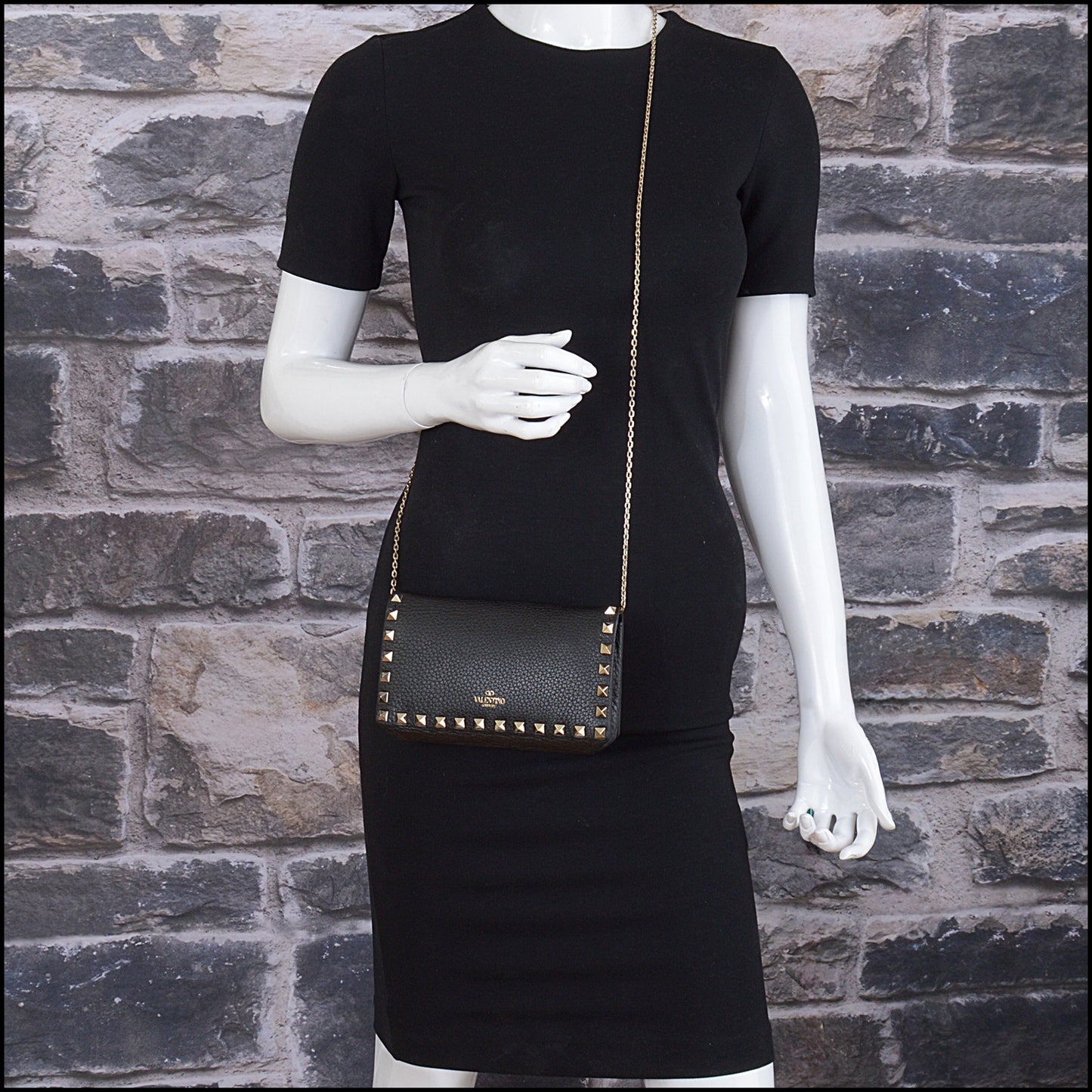 RDC15039 VALENTINO Black Leather Mini Rockstud Crossbody Bag