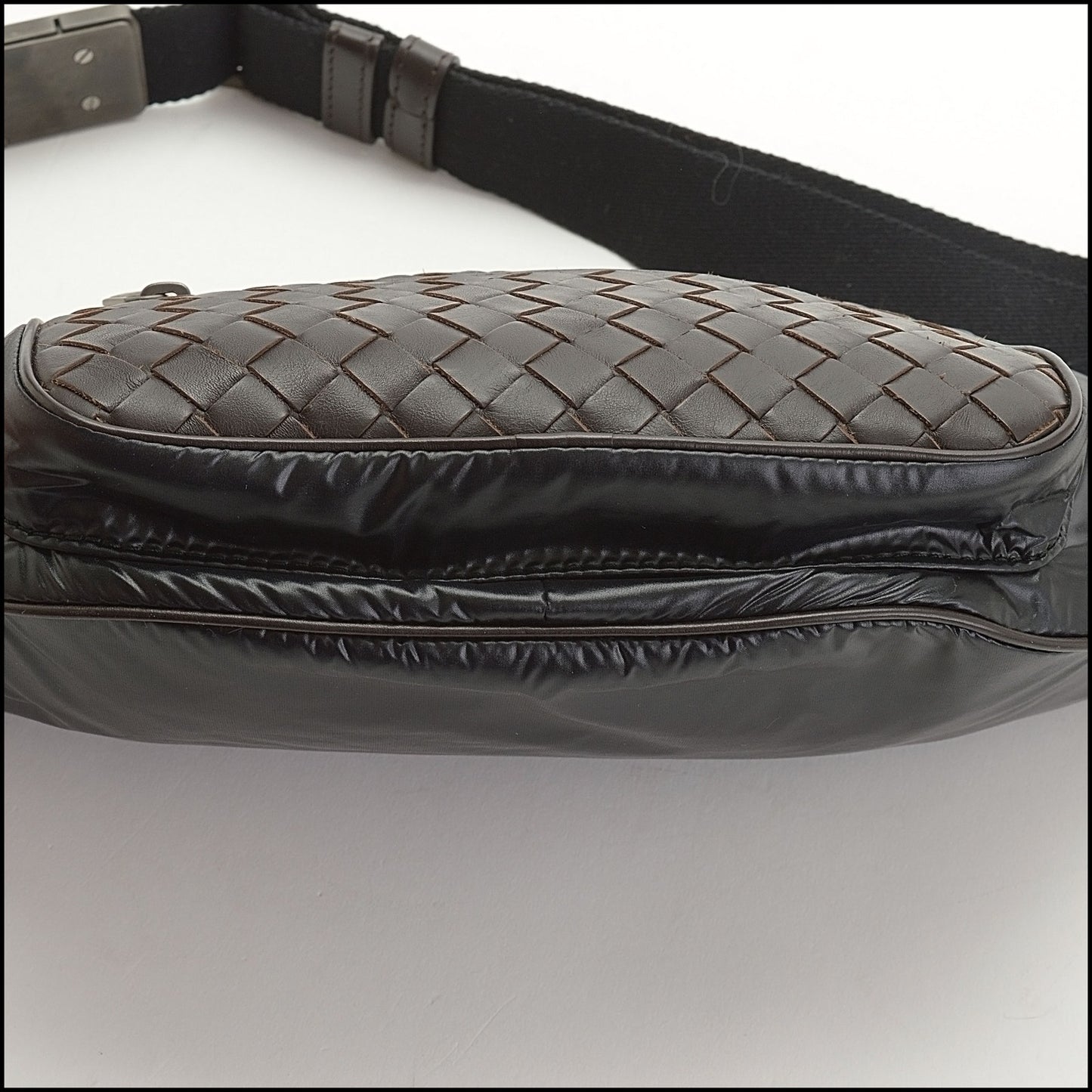 RDC14027 Authentic BOTTEGA VENETA Brown Leather & Black Nylon Fanny Pack