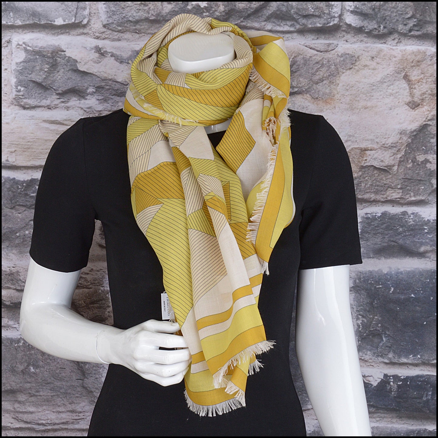 RDC15222 TIFFANY & CO. Yellow Giant T Silk and Cashmere Stole 140cm