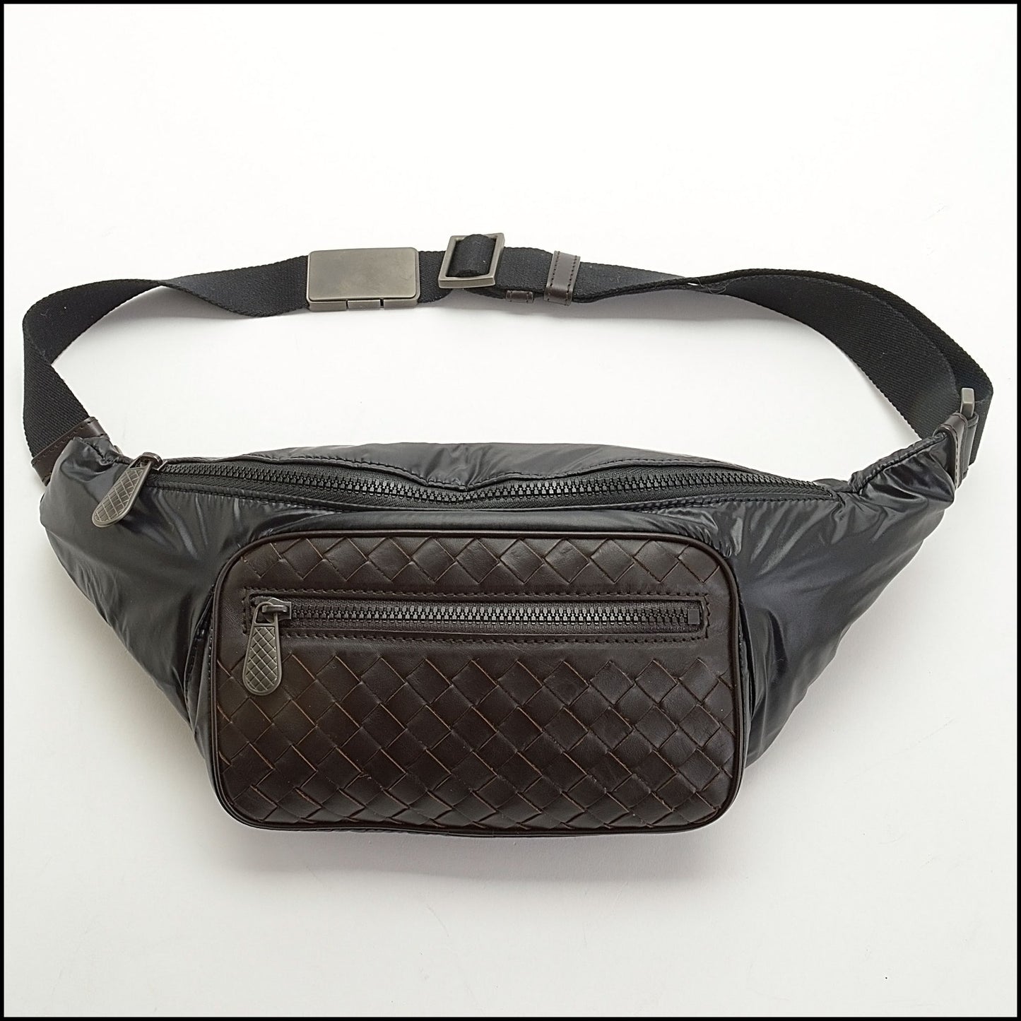 RDC14027 Authentic BOTTEGA VENETA Brown Leather & Black Nylon Fanny Pack