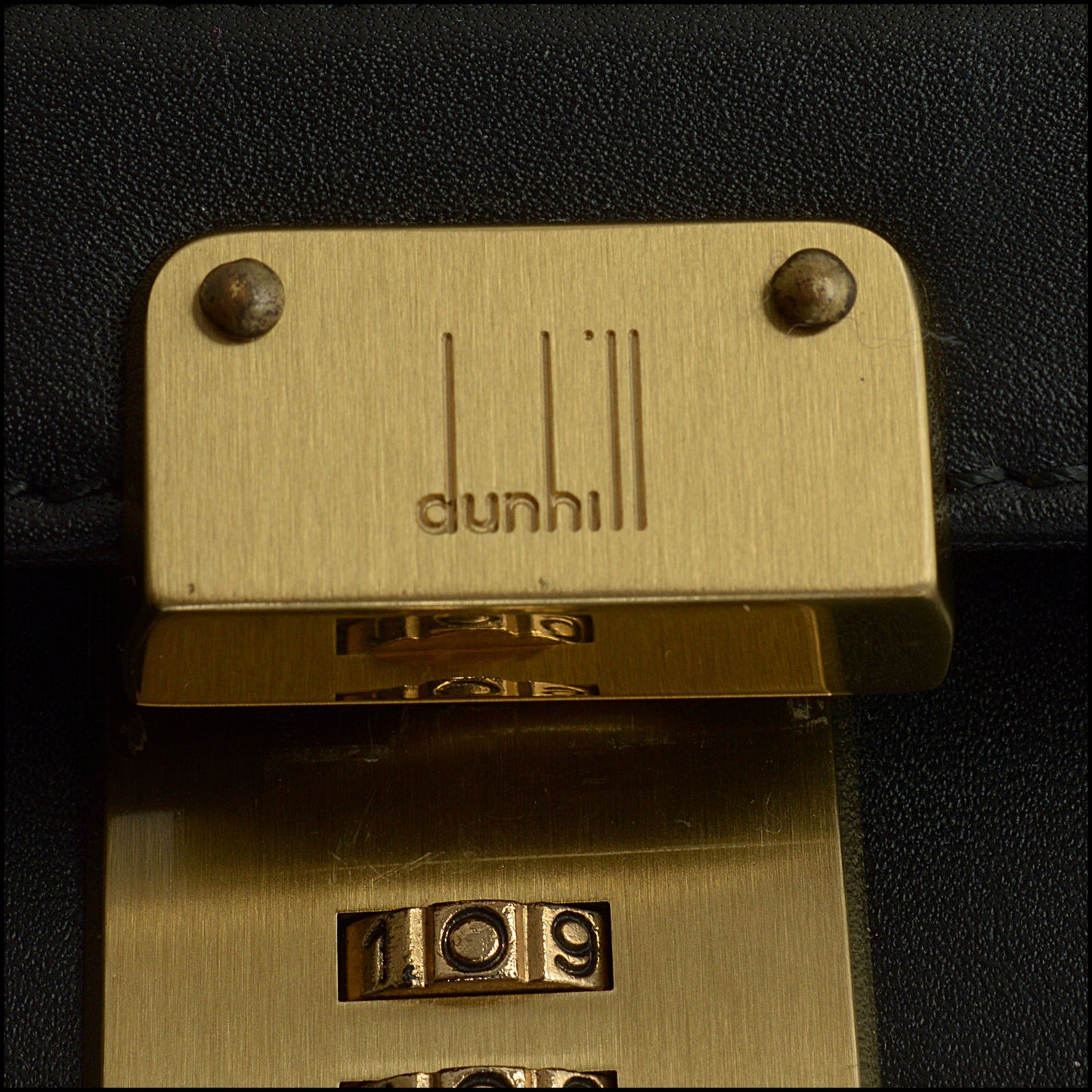 RDC14938 DUNHILL Vintage 90s Black Leather Locking Briefcase