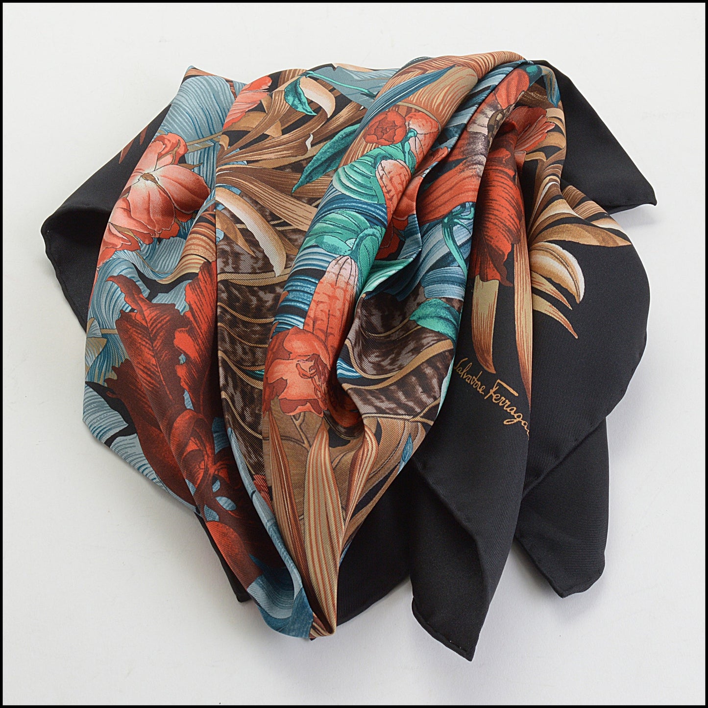 RDC14259 Authentic SALVATORE FERRAGAMO Copper/Multicolor Foliage 90cm Silk Scarf