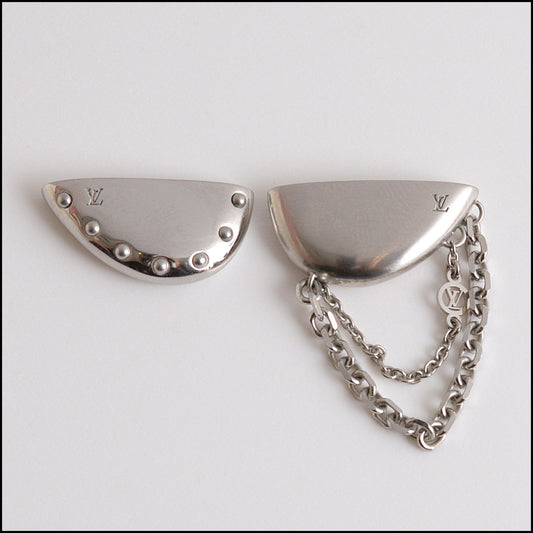 RDC14726 Louis Vuitton Silver Crystal Bionic Earrings with Dangle Chain