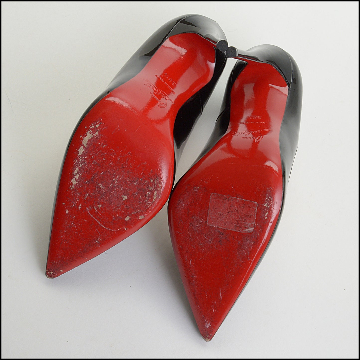 RDC14330 Authentic CHRISTIAN LOUBOUTIN Black Patent So Kate Pump 120mm Size 6