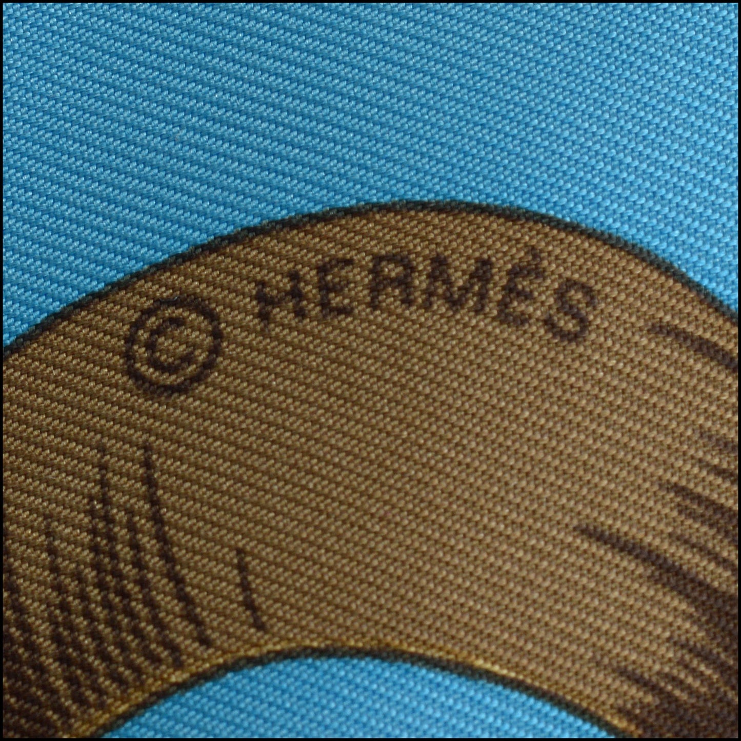 RDC14791 HERMES "Brazil" Feather Headdress Silk Scarf 90