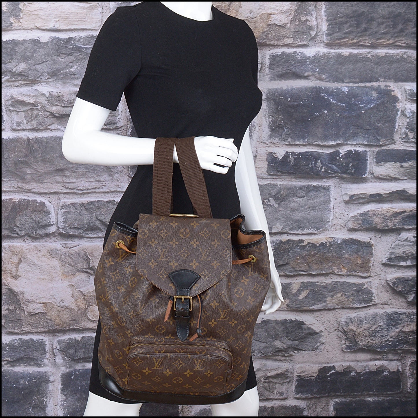 RDC14926 LOUIS VUITTON Montsouris Monogram Black Trim Backpack MM