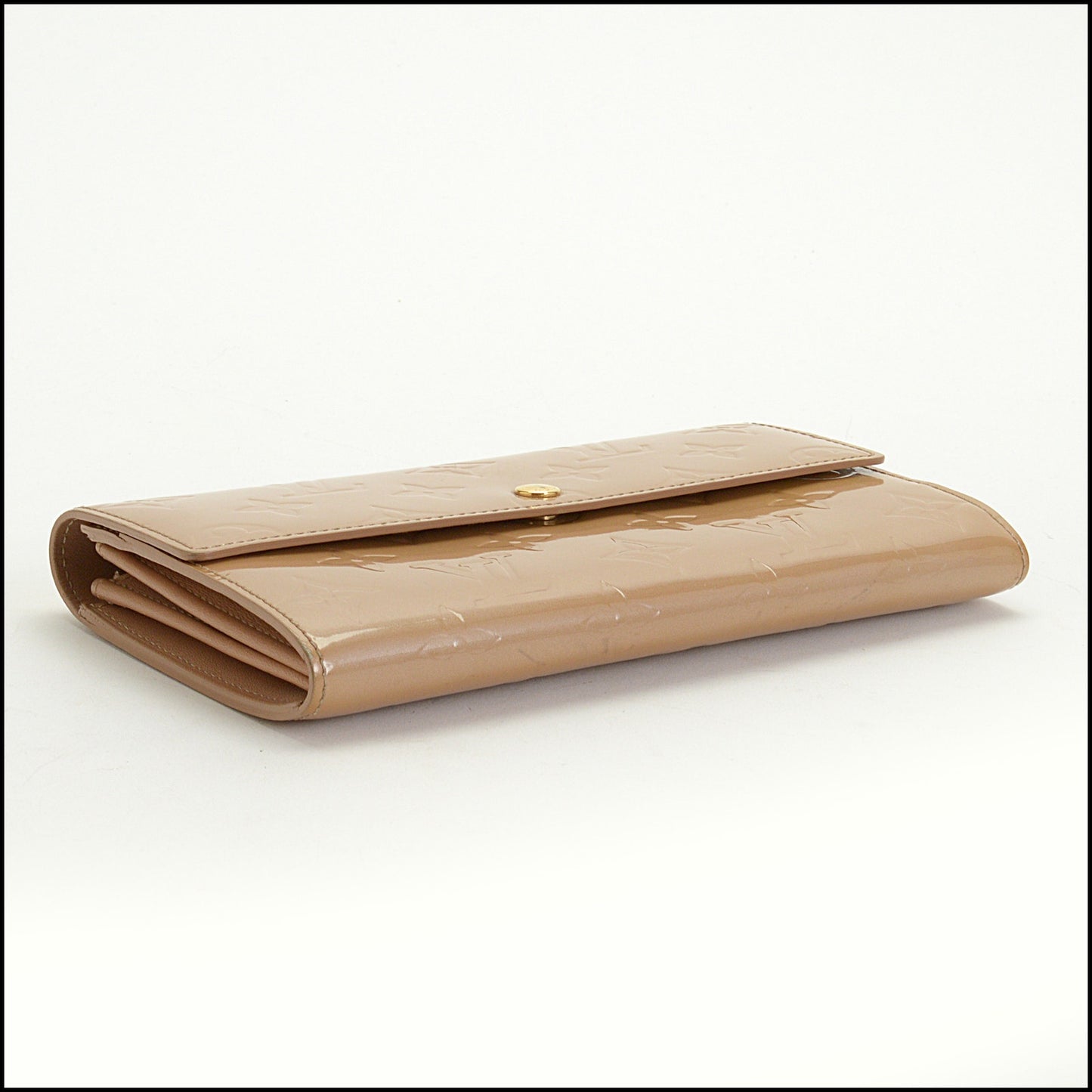 RDC14853 LOUIS VUITTON Beige Vernis Monogram Sarah Wallet