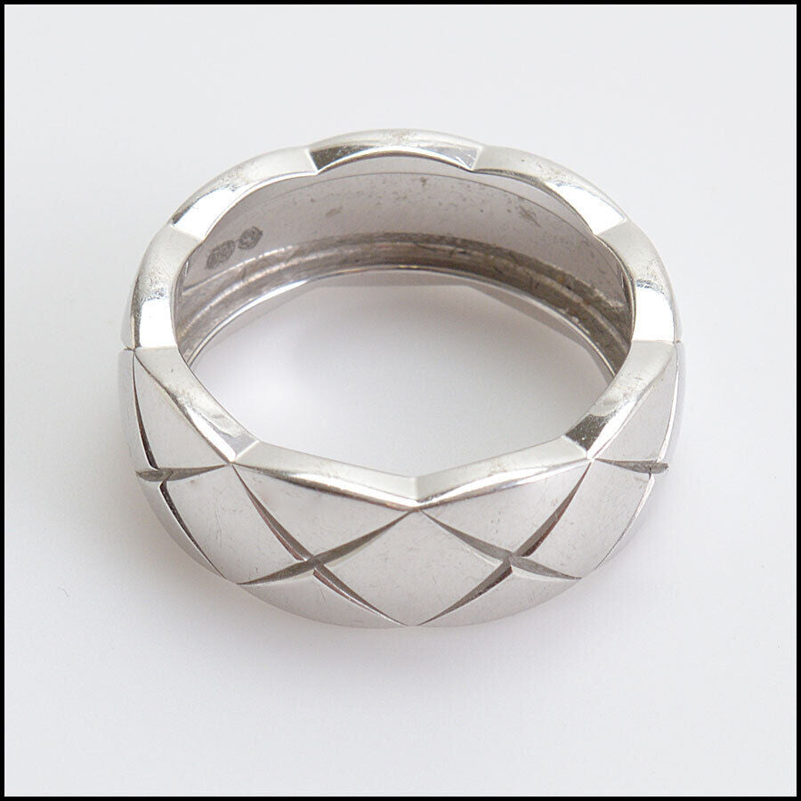 Chanel ring band hotsell