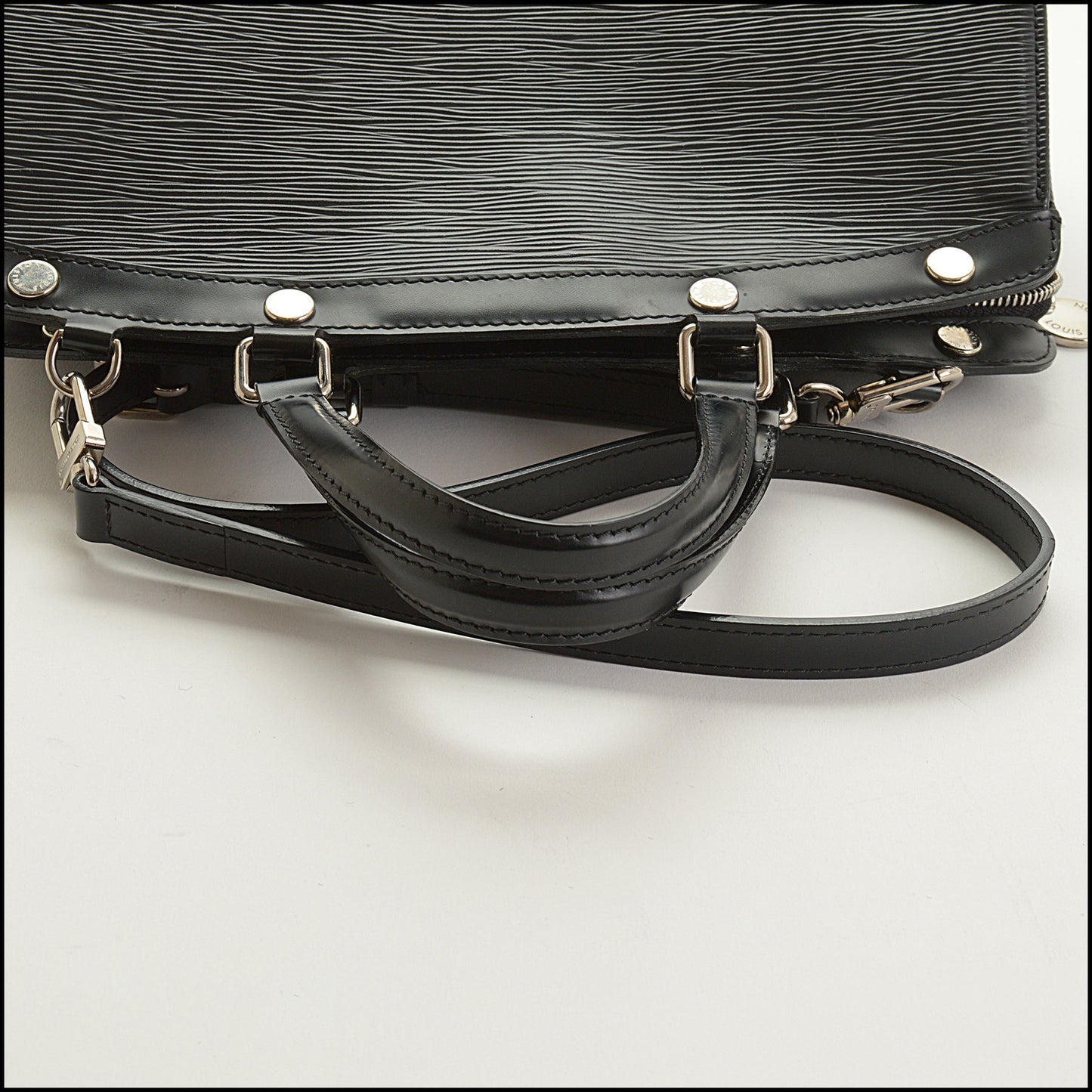 RDC15395 LOUIS VUITTON Black Epi Leather Brea Handbag