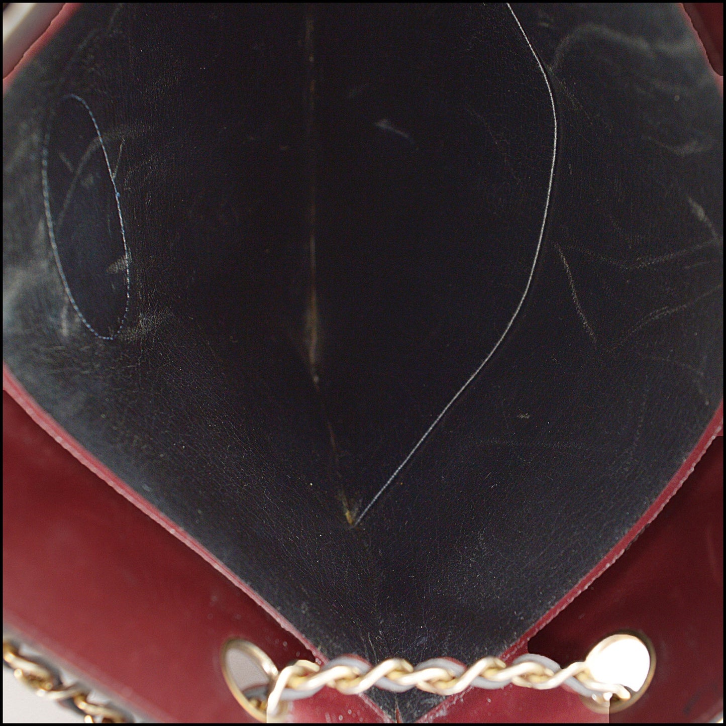 RDC14844 CHANEL Vintage Burgundy Chain Flat Tote