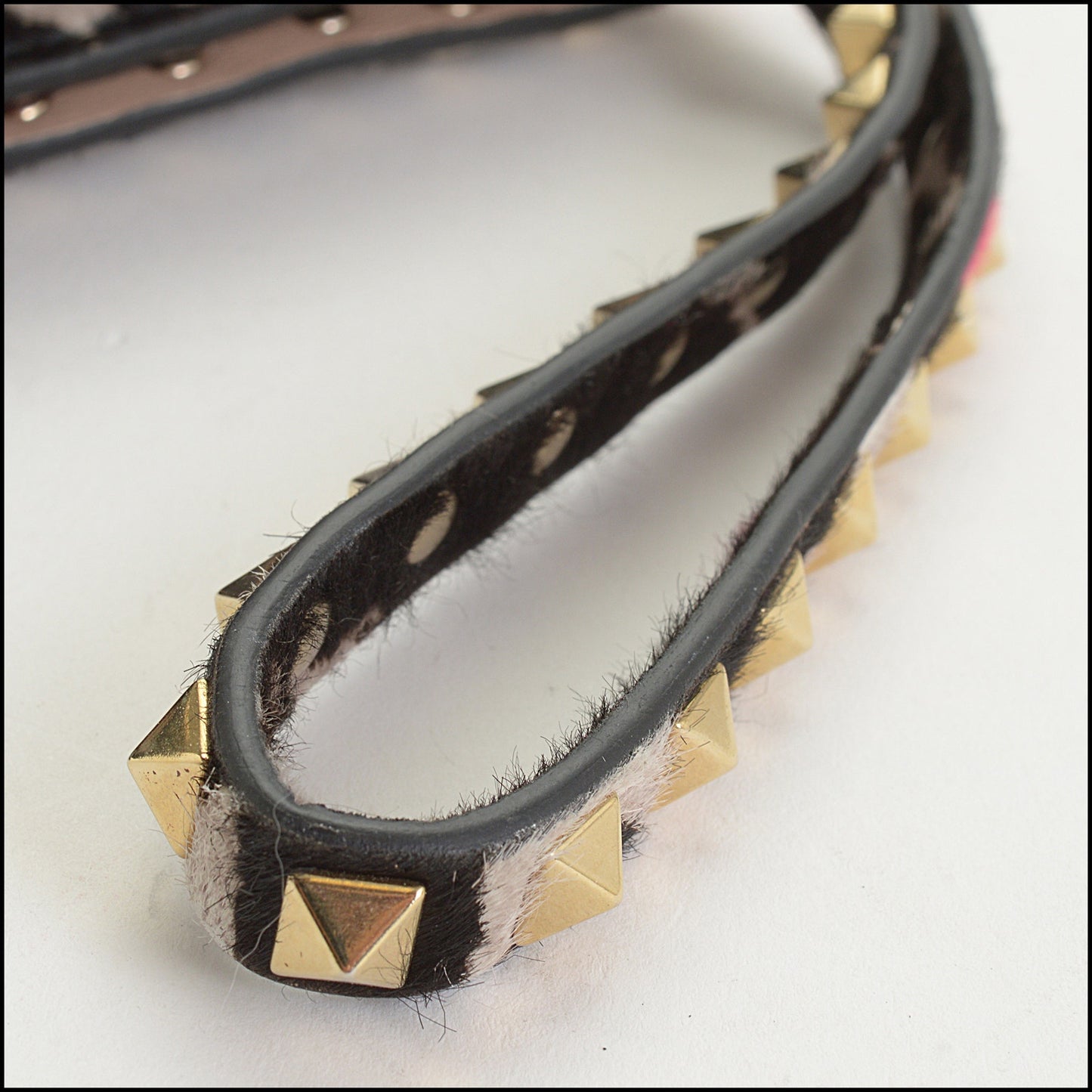 RDC14658 VALENTINO Leopard Print Pony Fur Rockstud Wrist Clutch