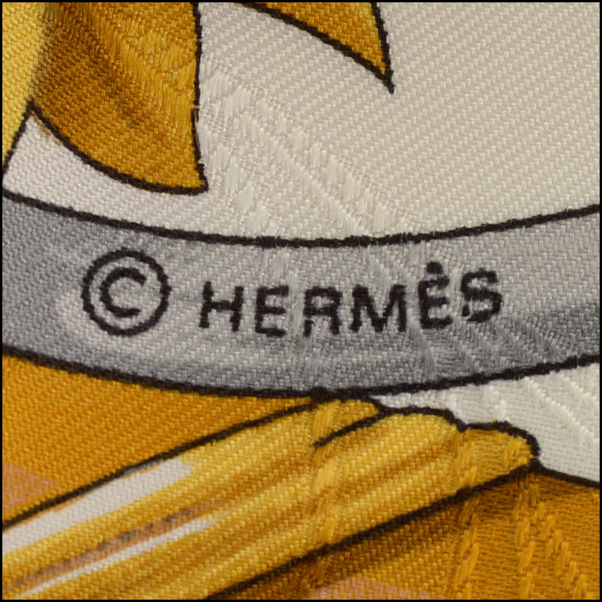 RDC15675 HERMES Daimyo Princes Du Soleil Levant Scarf