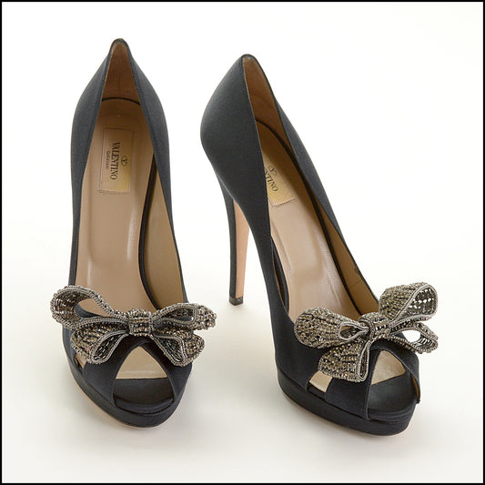 RDC15539 VALENTINO Black Satin Crystal Bow Peeptoe Pumps Size 40