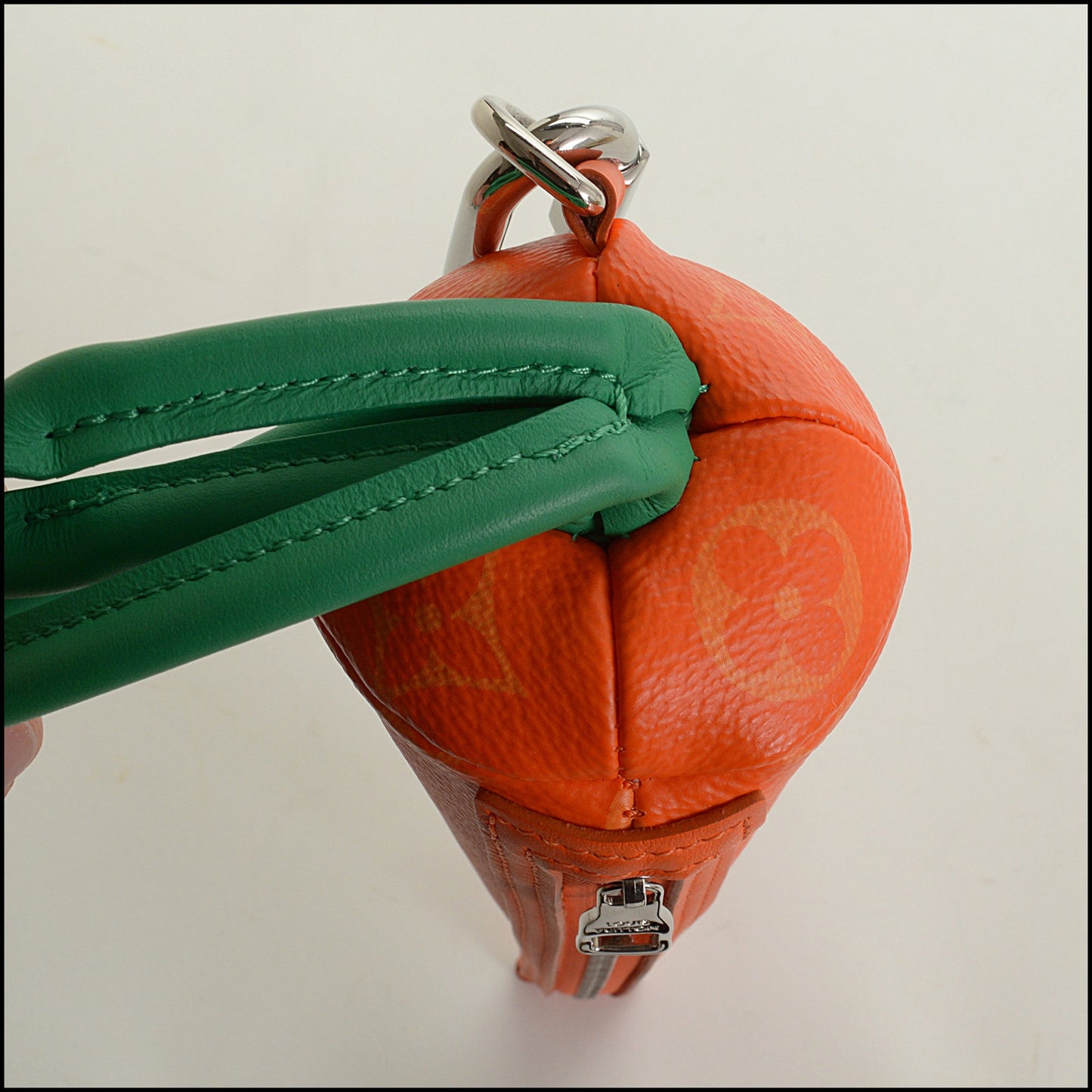 RDC15102 LOUIS VUITTON Limited Edition Orange Carrot Pouch